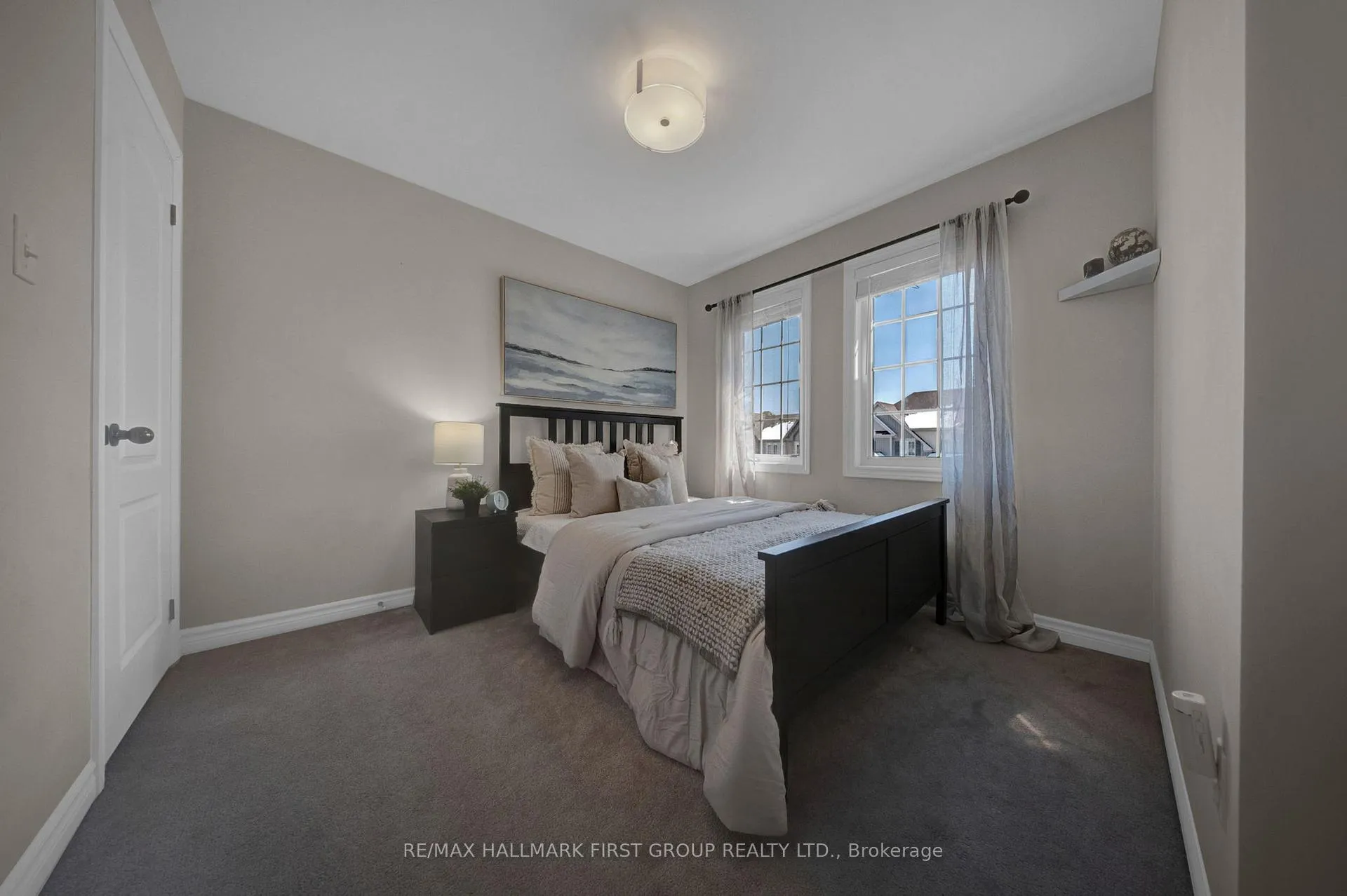 Photo 18 of 90 Sidney Rundle Avenue, Clarington, Bowmanville — HOMEH