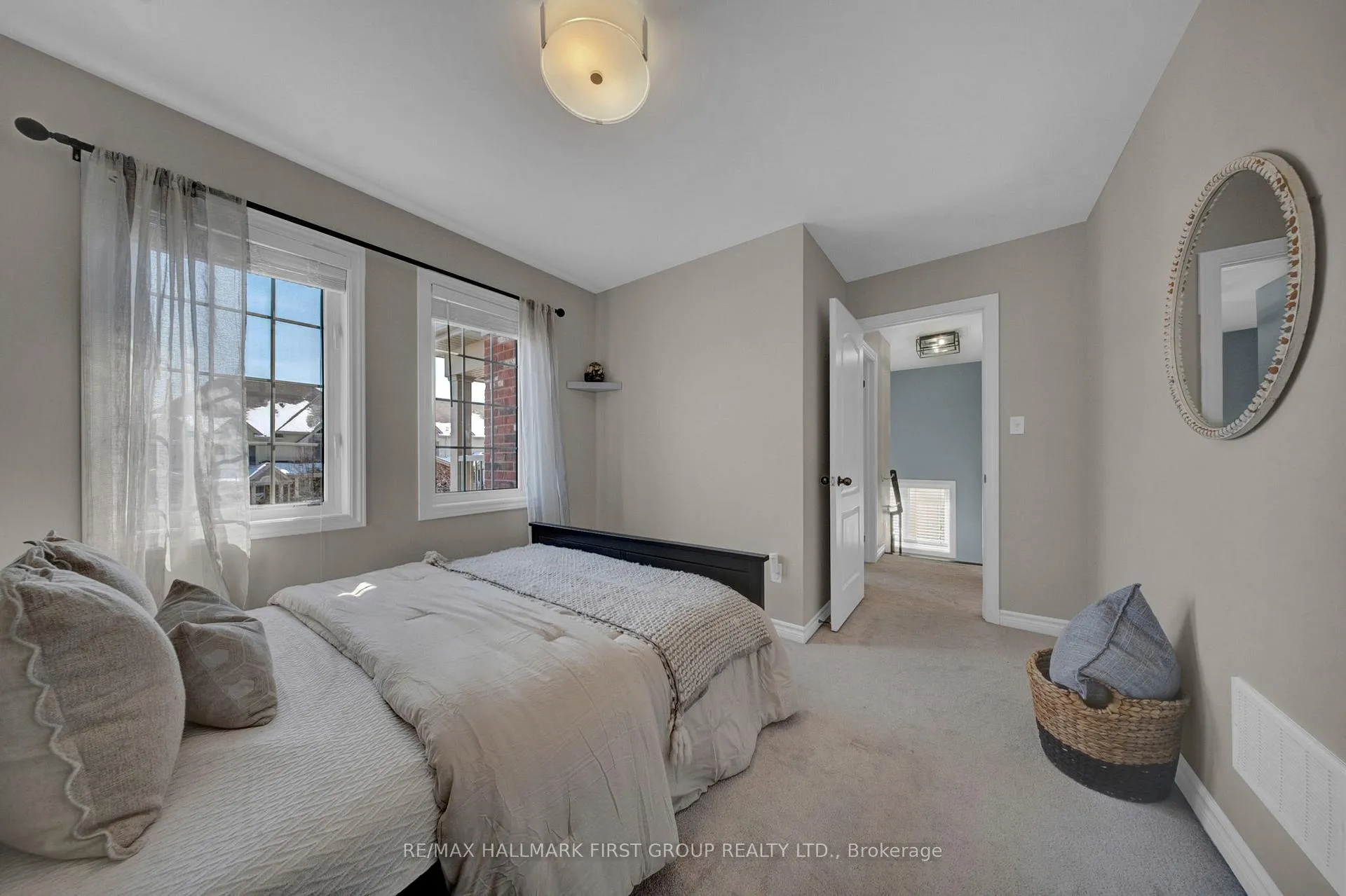 Photo 19 of 90 Sidney Rundle Avenue, Clarington, Bowmanville — HOMEH