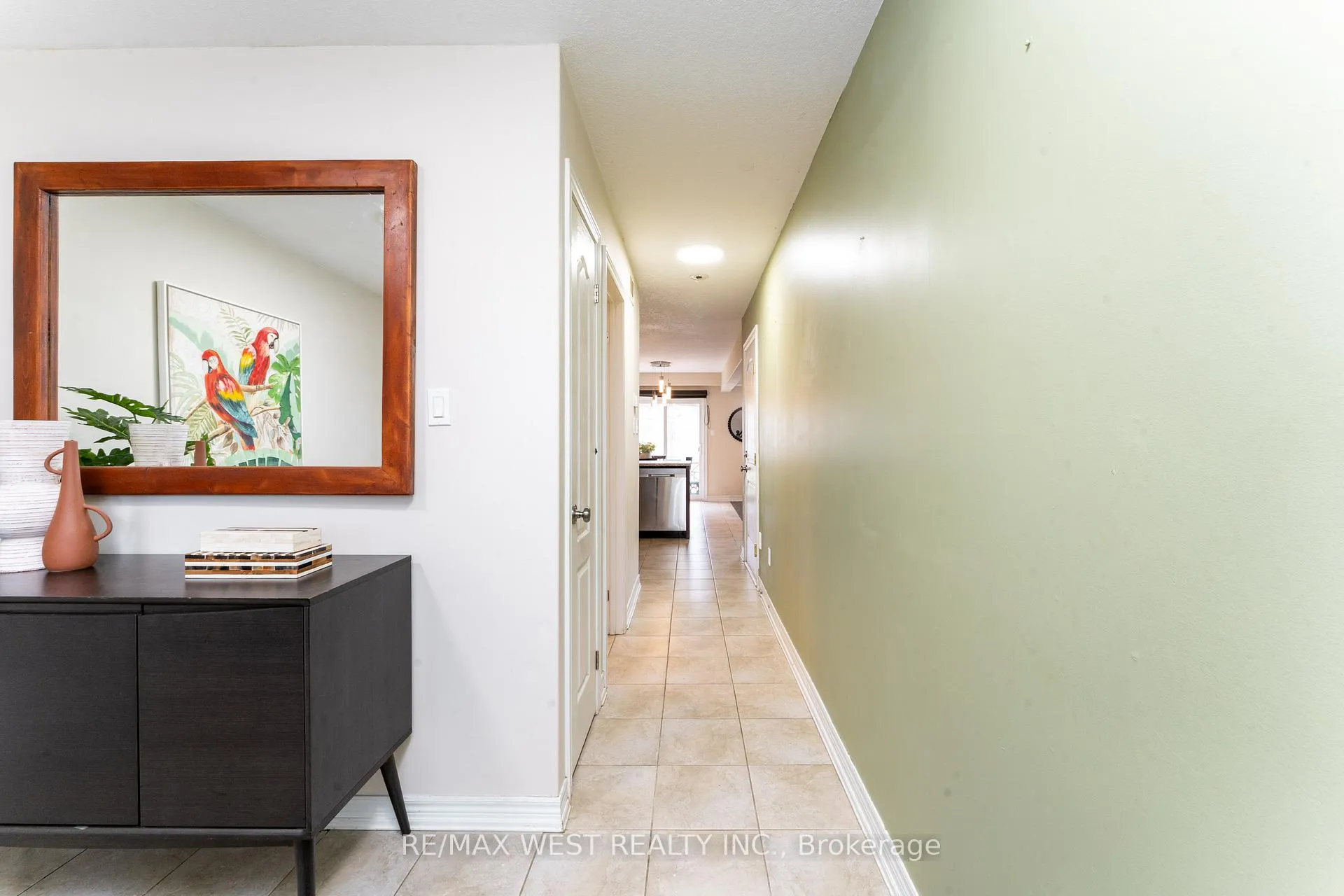 Photo 7 of 110 Banting Crescent, Essa, Angus — HOMEH
