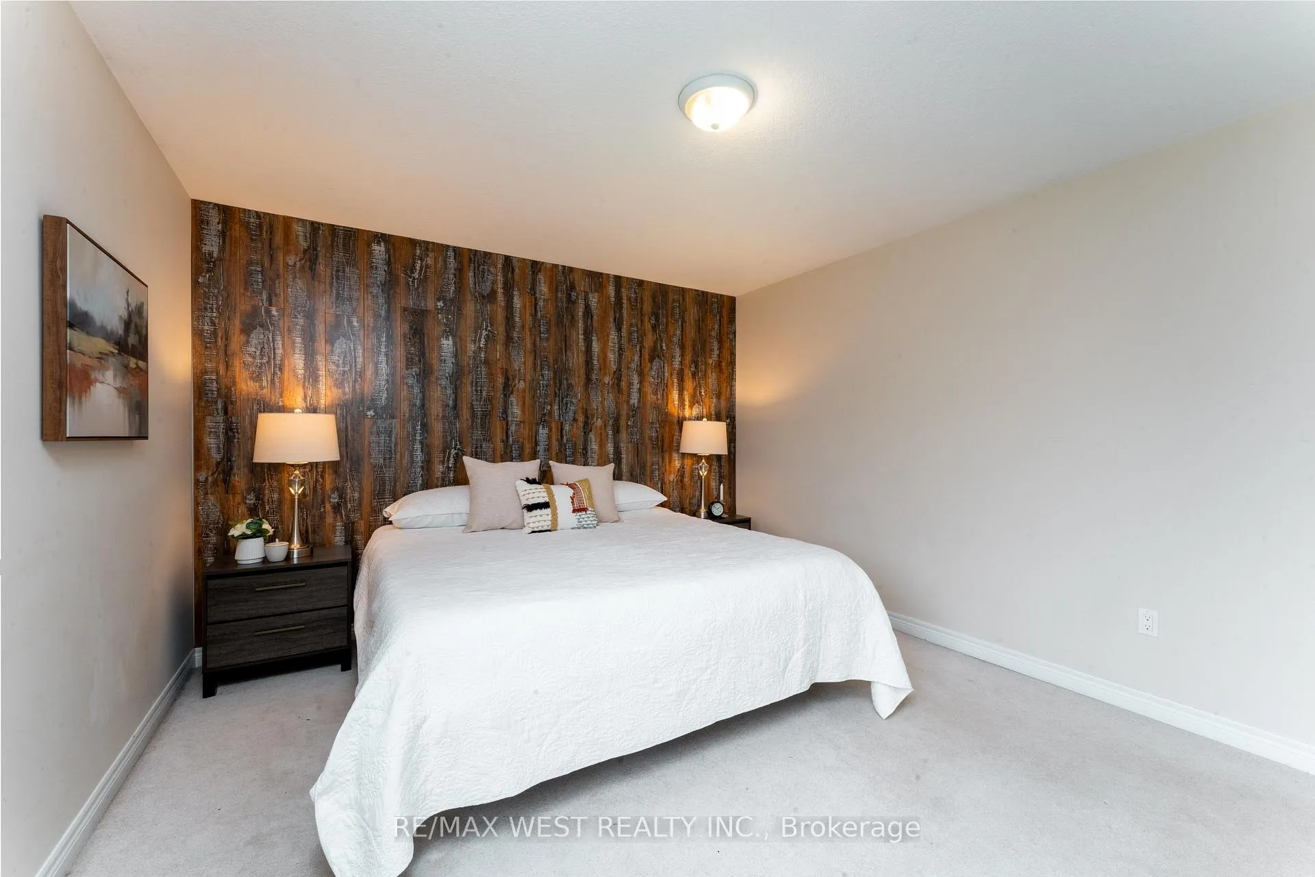 Photo 21 of 110 Banting Crescent, Essa, Angus — HOMEH