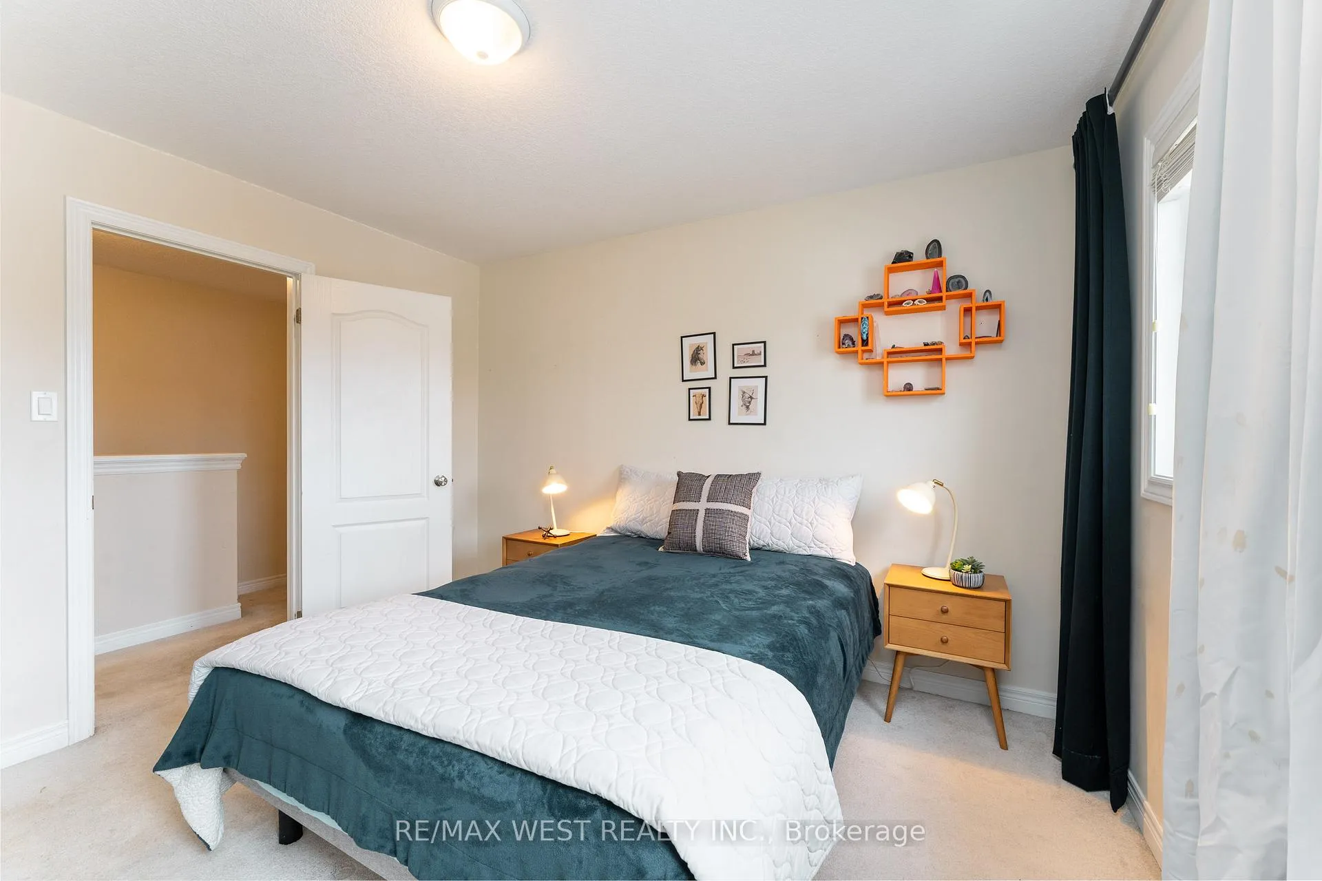 Photo 23 of 110 Banting Crescent, Essa, Angus — HOMEH