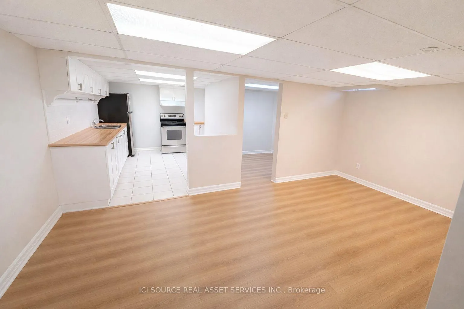 Photo 4 of Unit Basement, 31 Greenwood Crescent, Brampton, Northgate — HOMEH