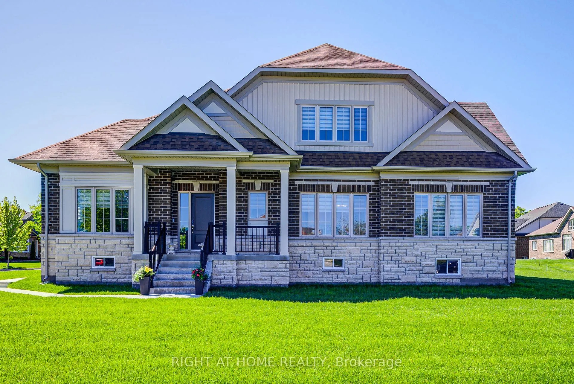 Photo 1 of 42 Waterbury Crescent, Scugog, Port Perry — HOMEH