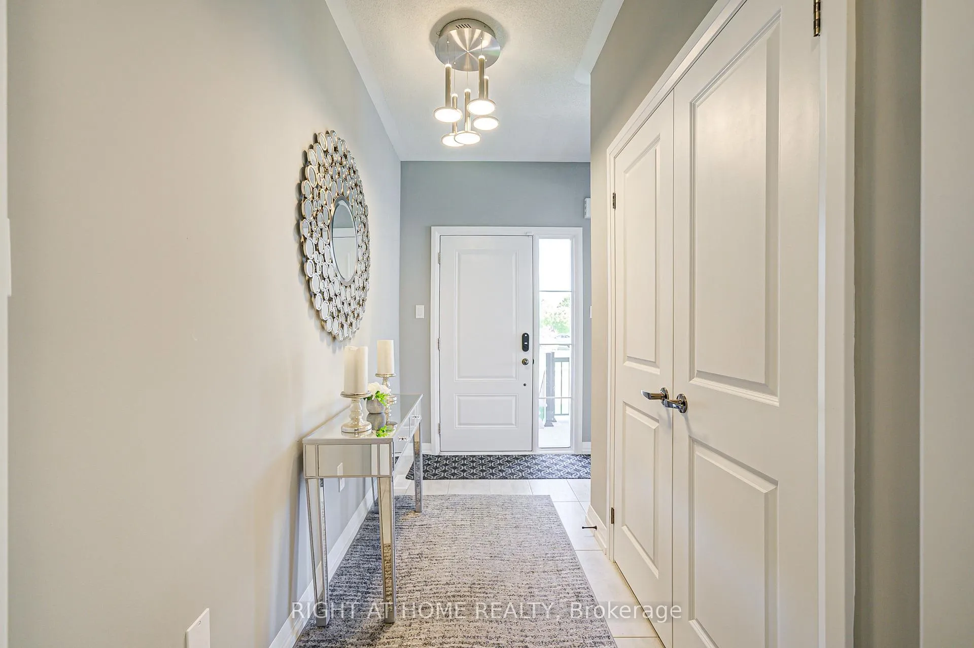 Photo 7 of 42 Waterbury Crescent, Scugog, Port Perry — HOMEH