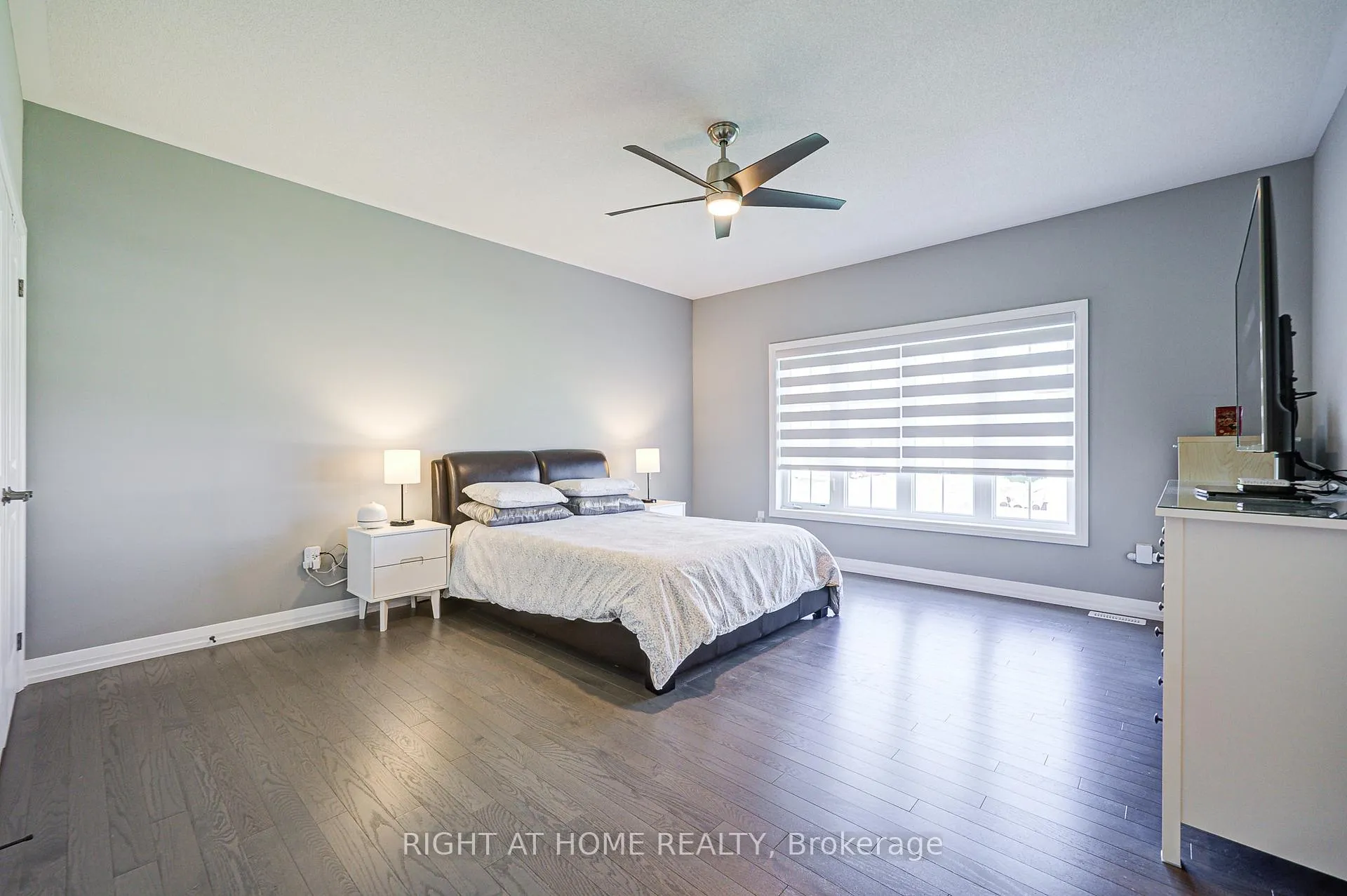 Photo 20 of 42 Waterbury Crescent, Scugog, Port Perry — HOMEH