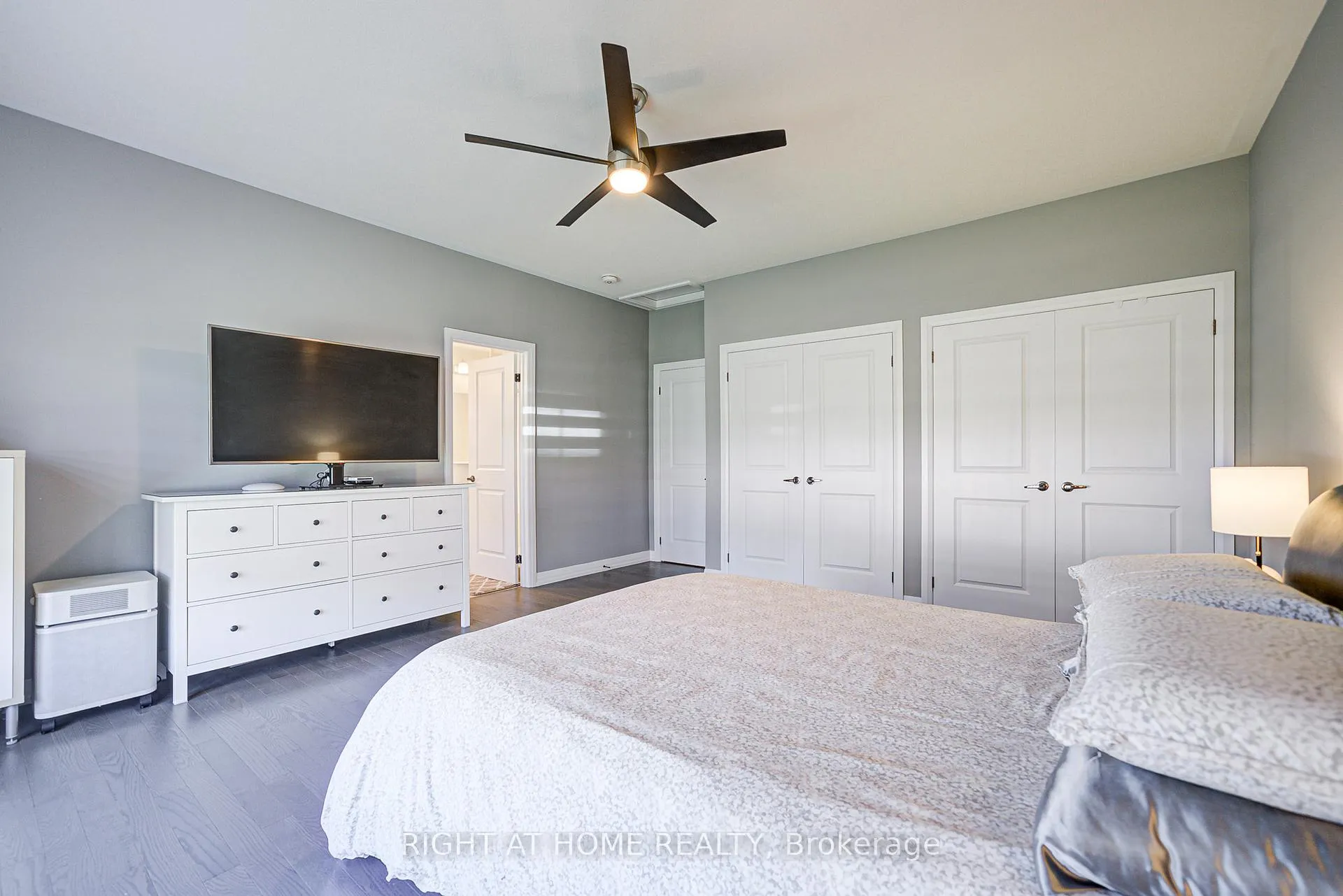 Photo 21 of 42 Waterbury Crescent, Scugog, Port Perry — HOMEH