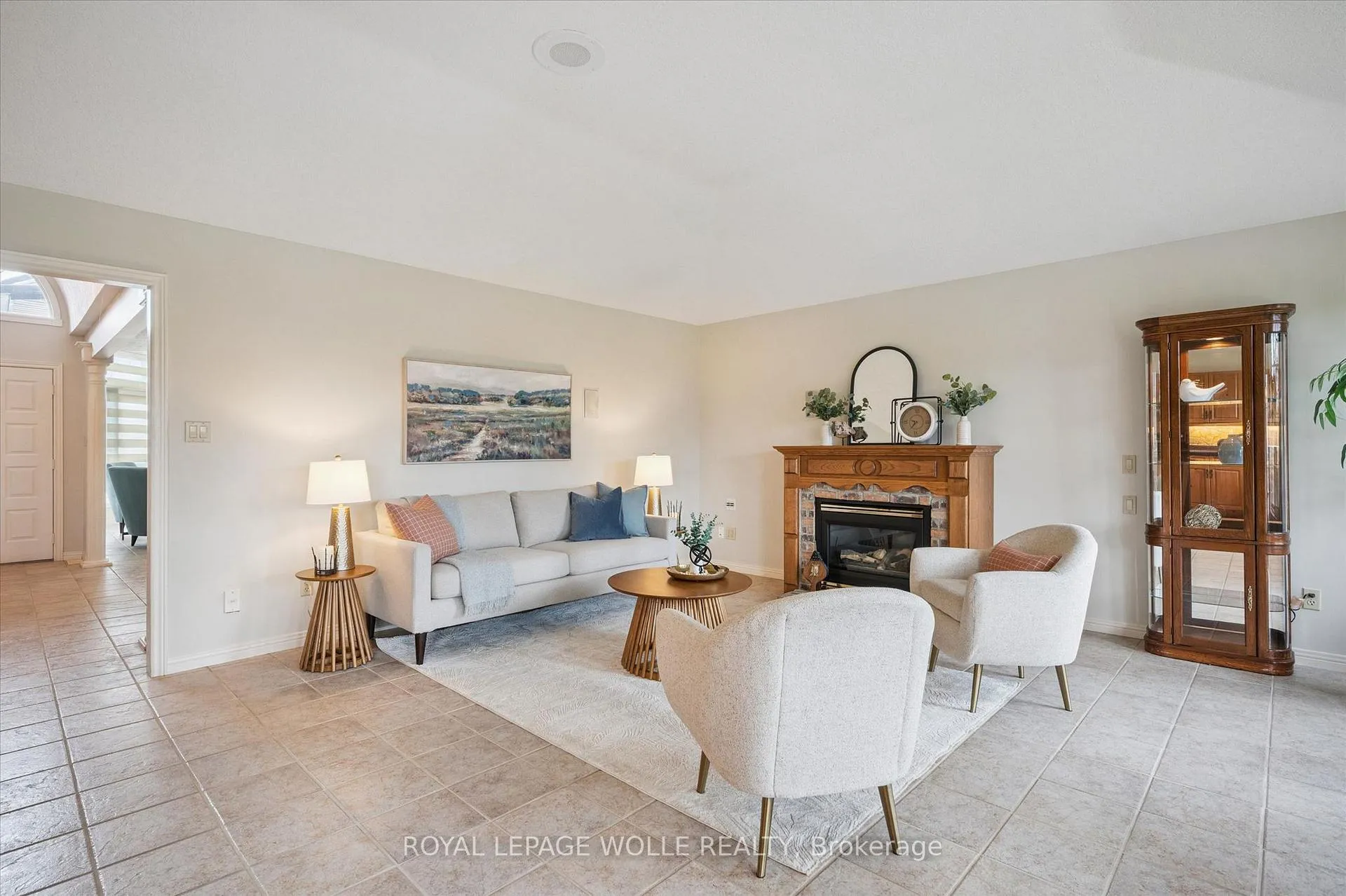 Photo 8 of 152 Golf Links Drive, Wilmot, Phillipsburg — HOMEH
