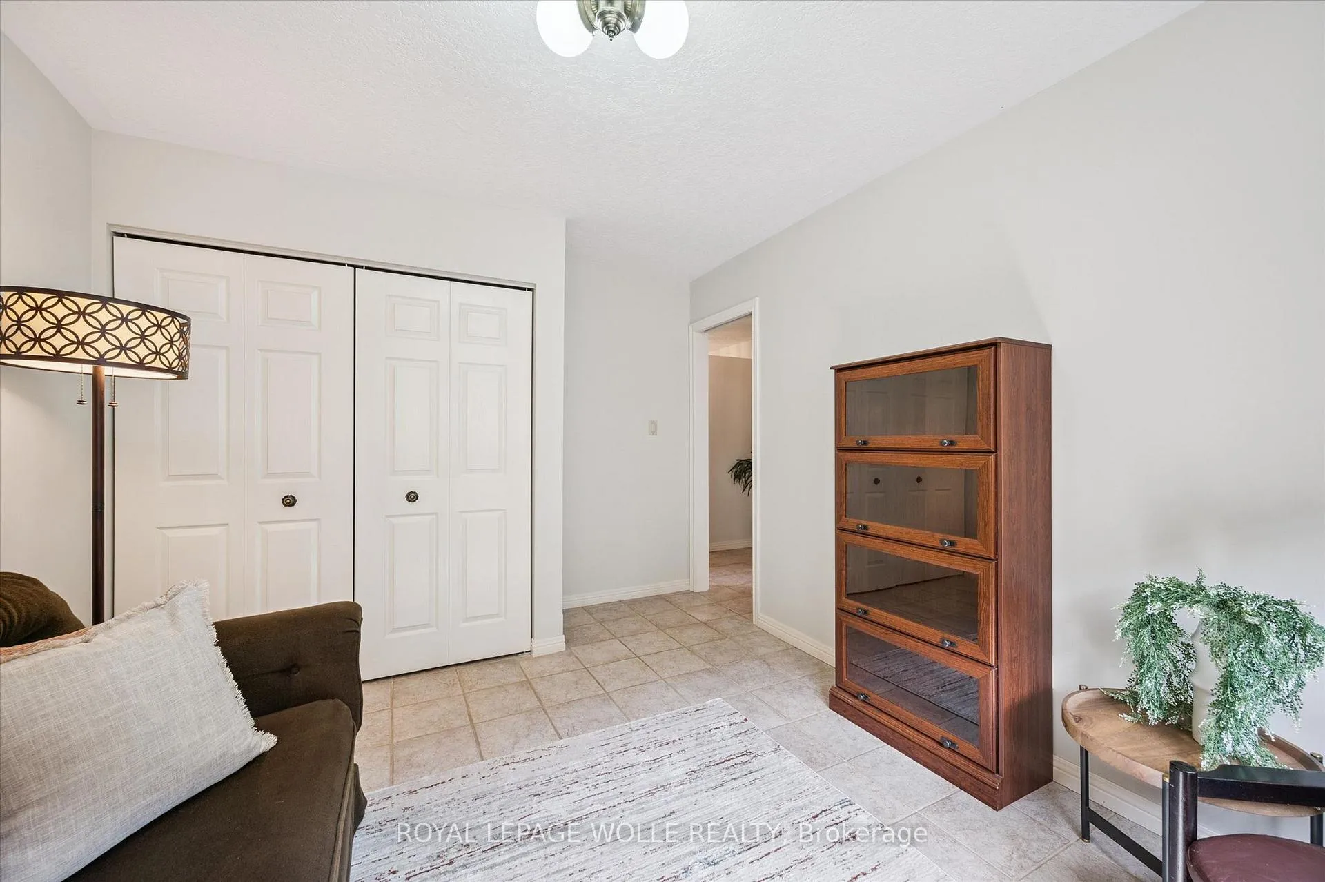 Photo 16 of 152 Golf Links Drive, Wilmot, Phillipsburg — HOMEH