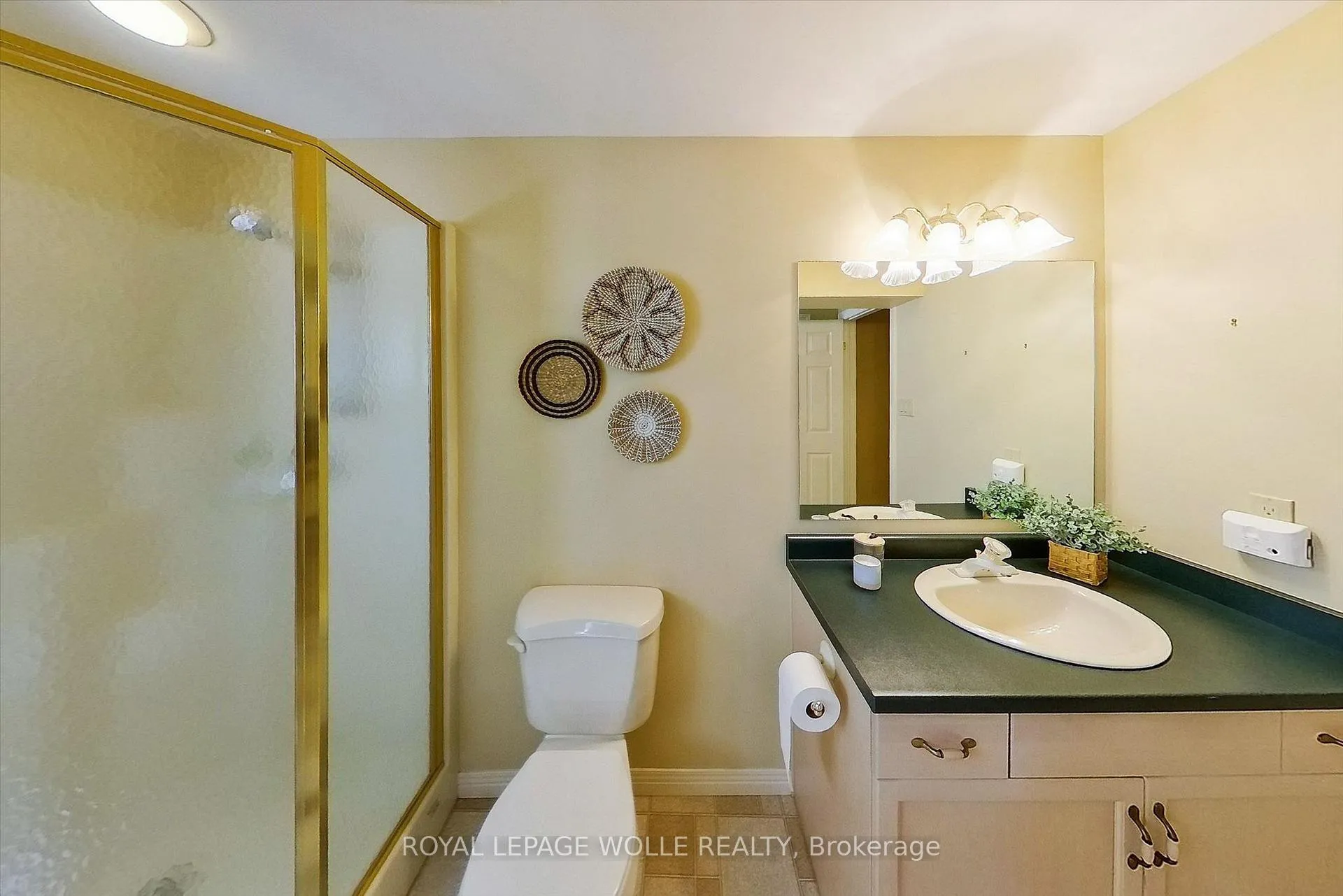 Photo 29 of 152 Golf Links Drive, Wilmot, Phillipsburg — HOMEH