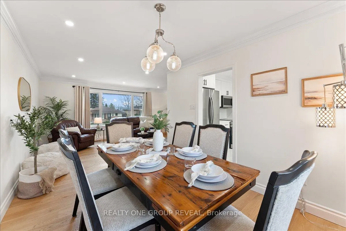 Photo 12 of 376 Bellevue Street, Peterborough, Northcrest Ward 5 — HOMEH