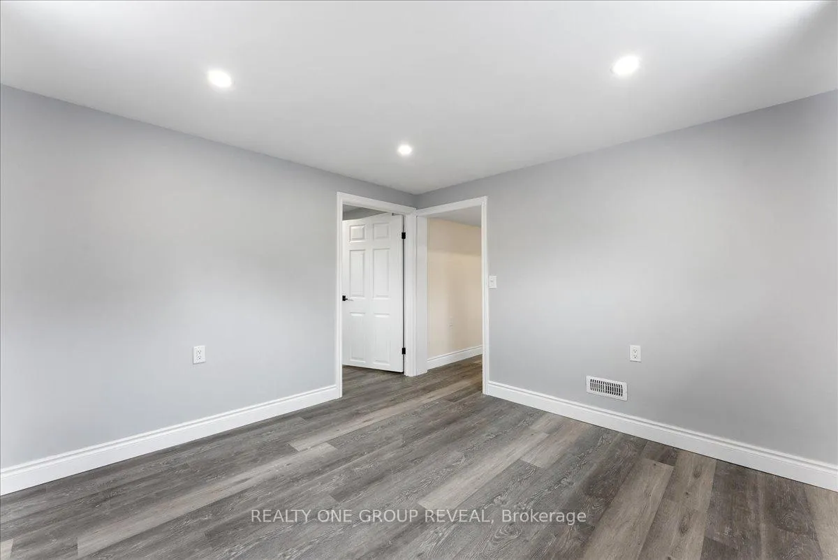 Photo 33 of 376 Bellevue Street, Peterborough, Northcrest Ward 5 — HOMEH