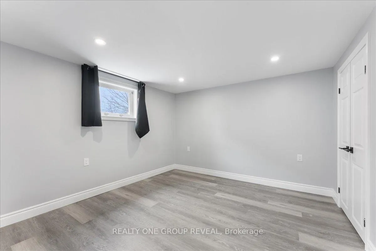 Photo 34 of 376 Bellevue Street, Peterborough, Northcrest Ward 5 — HOMEH