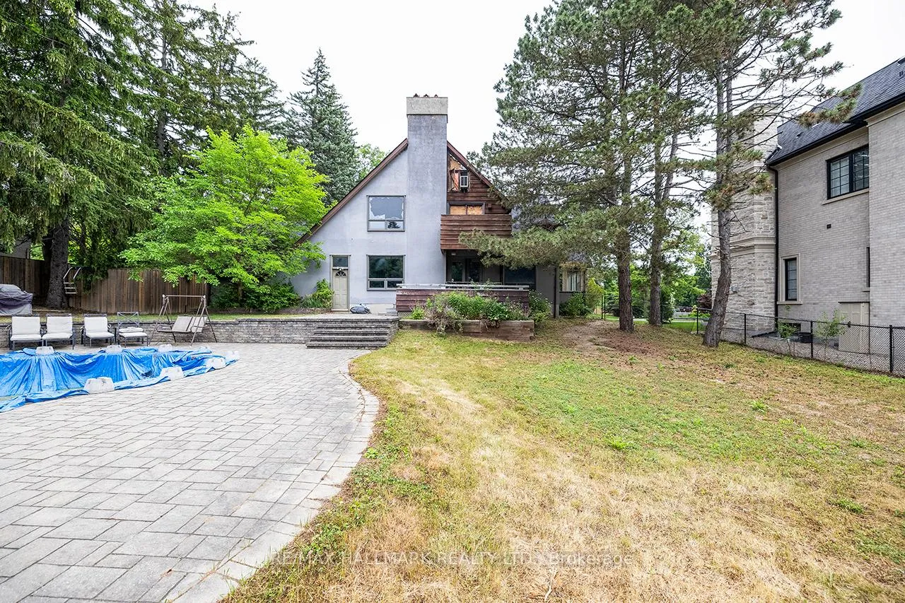 Photo 12 of 1382 Rougemount Drive, Pickering, Rougemount — HOMEH