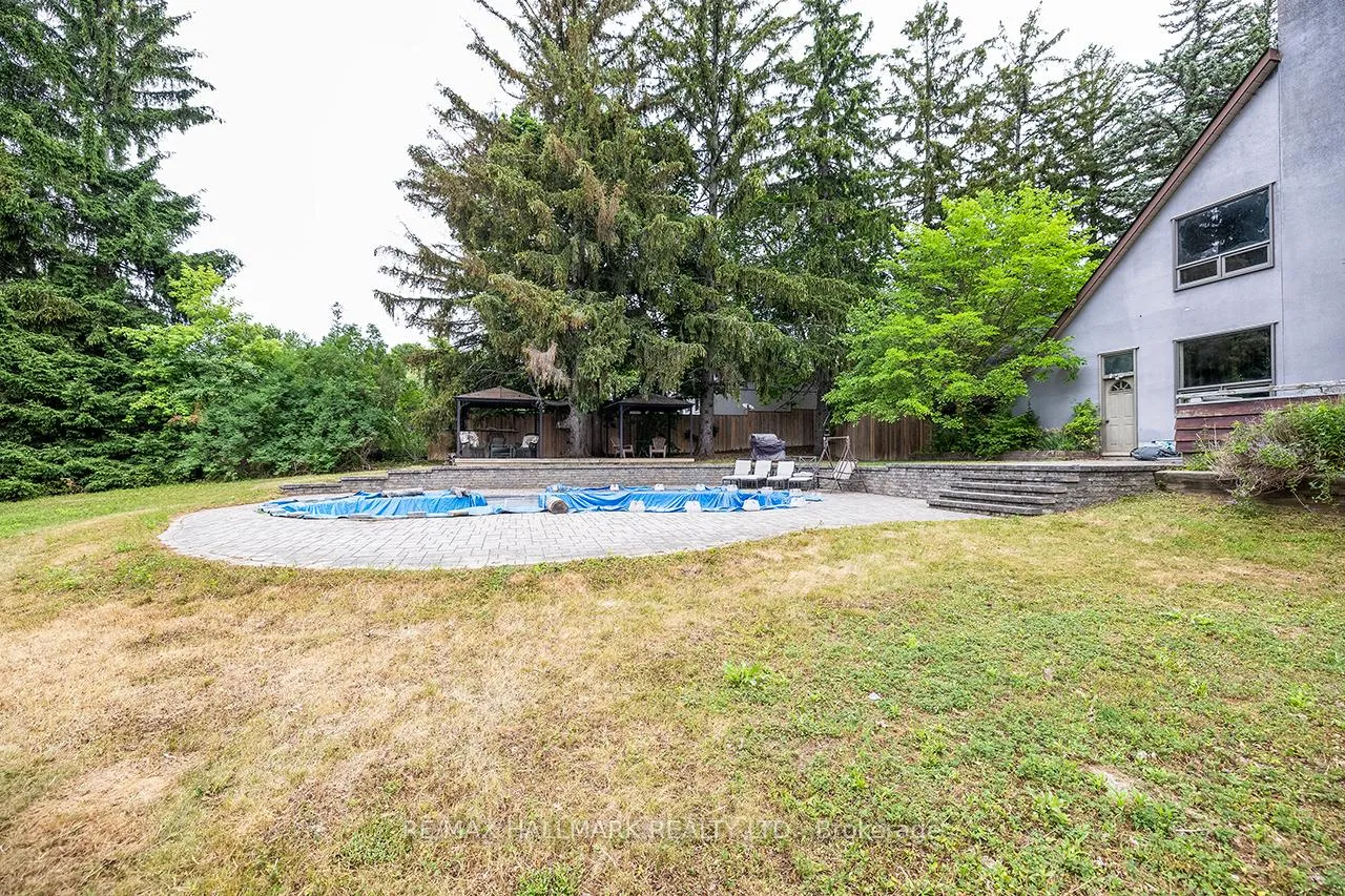 Photo 13 of 1382 Rougemount Drive, Pickering, Rougemount — HOMEH