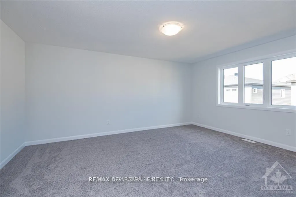 Photo 15 of 813 Dynasty Street, Ottawa, Avalon East — HOMEH
