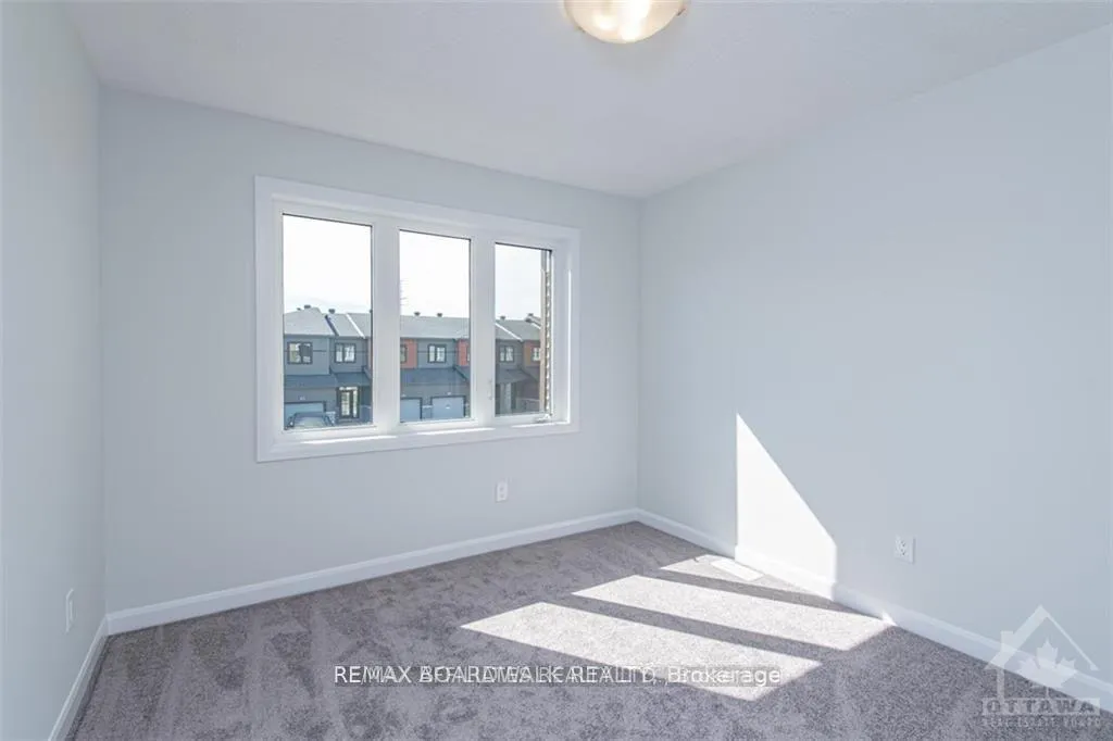 Photo 20 of 813 Dynasty Street, Ottawa, Avalon East — HOMEH