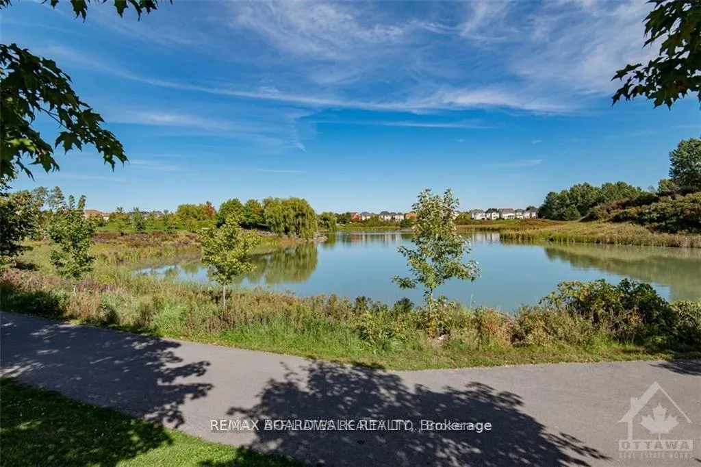 Photo 26 of 813 Dynasty Street, Ottawa, Avalon East — HOMEH