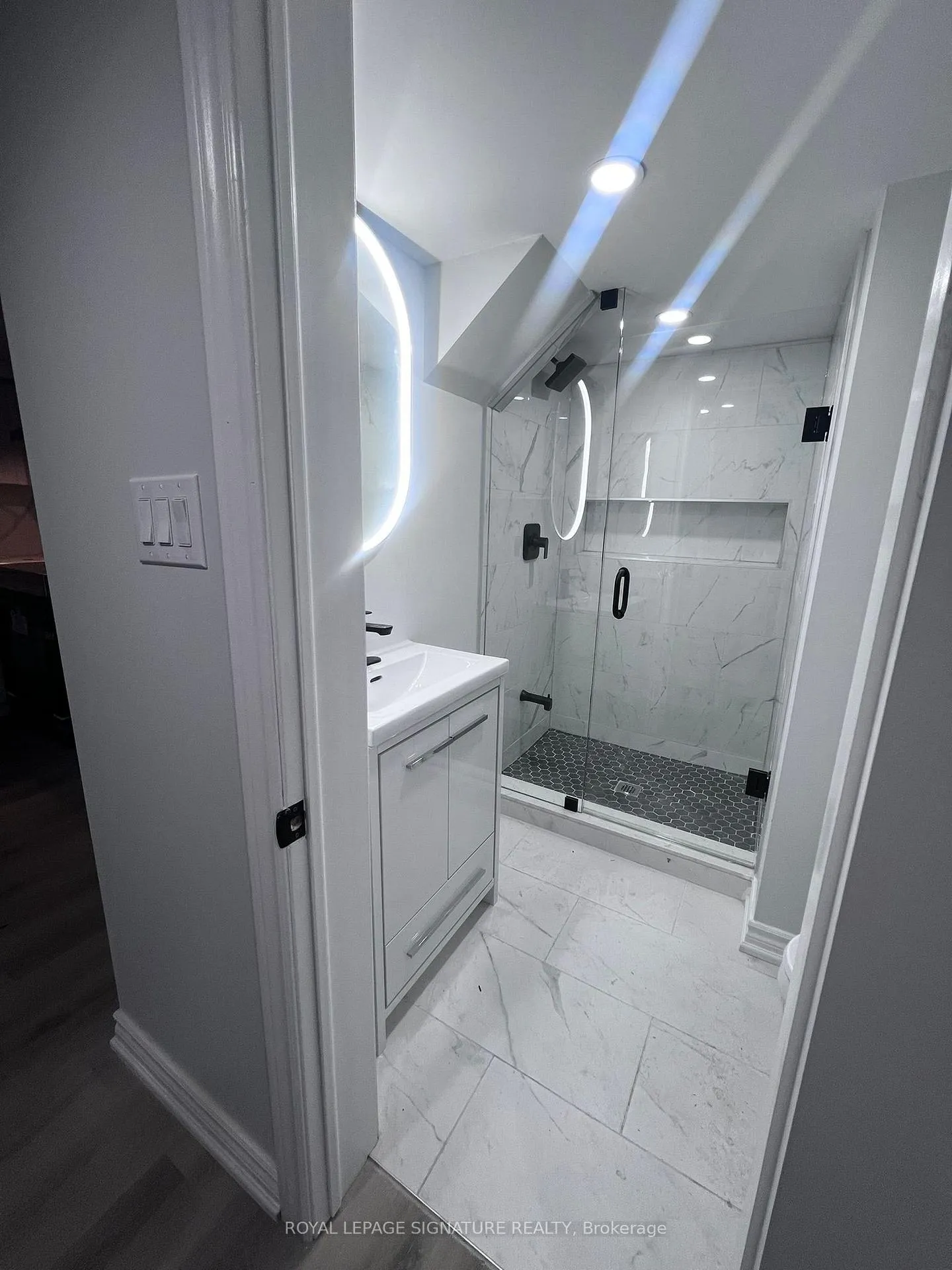 Photo 11 of Unit Lower, 999 Black Cherry Drive, Oshawa, Taunton — HOMEH