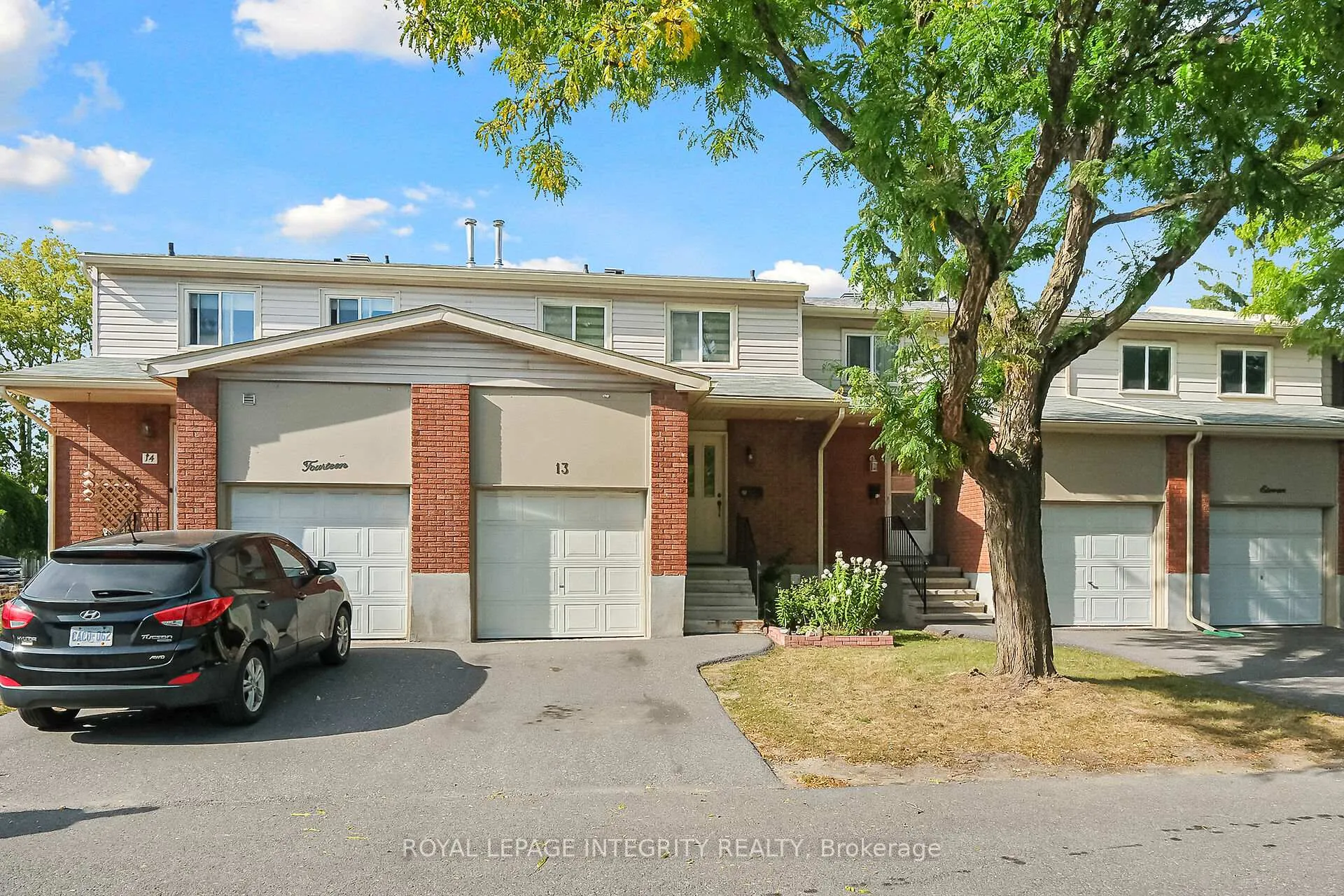 Photo 2 of Unit 13, 2415 Southvale Crescent, Ottawa, Sheffield Glen/Industrial Park — HOMEH