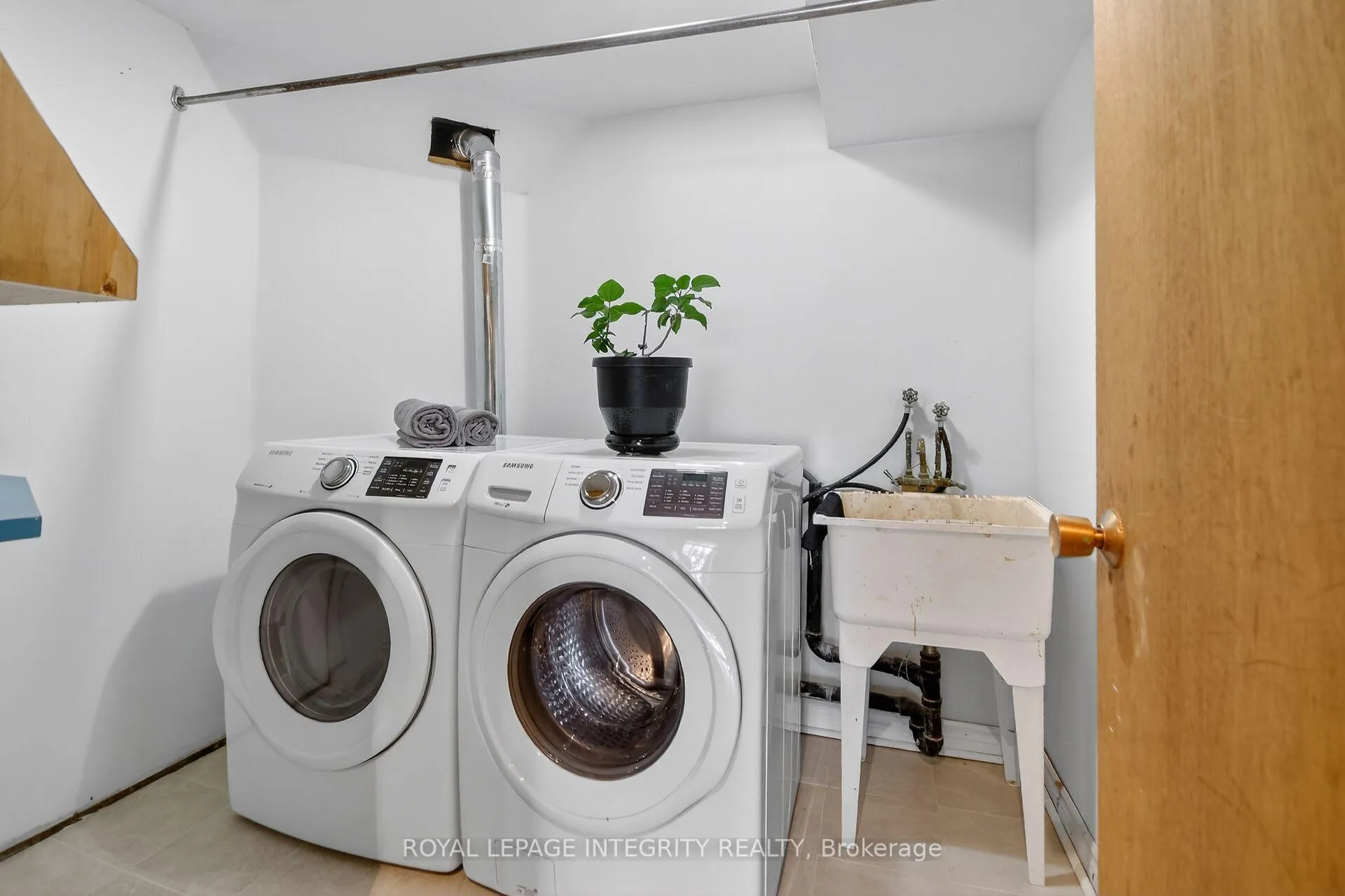 Photo 43 of Unit 13, 2415 Southvale Crescent, Ottawa, Sheffield Glen/Industrial Park — HOMEH