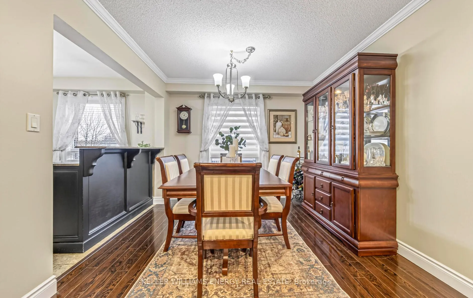 Photo 12 of 112 Champine Square, Clarington, Bowmanville — HOMEH
