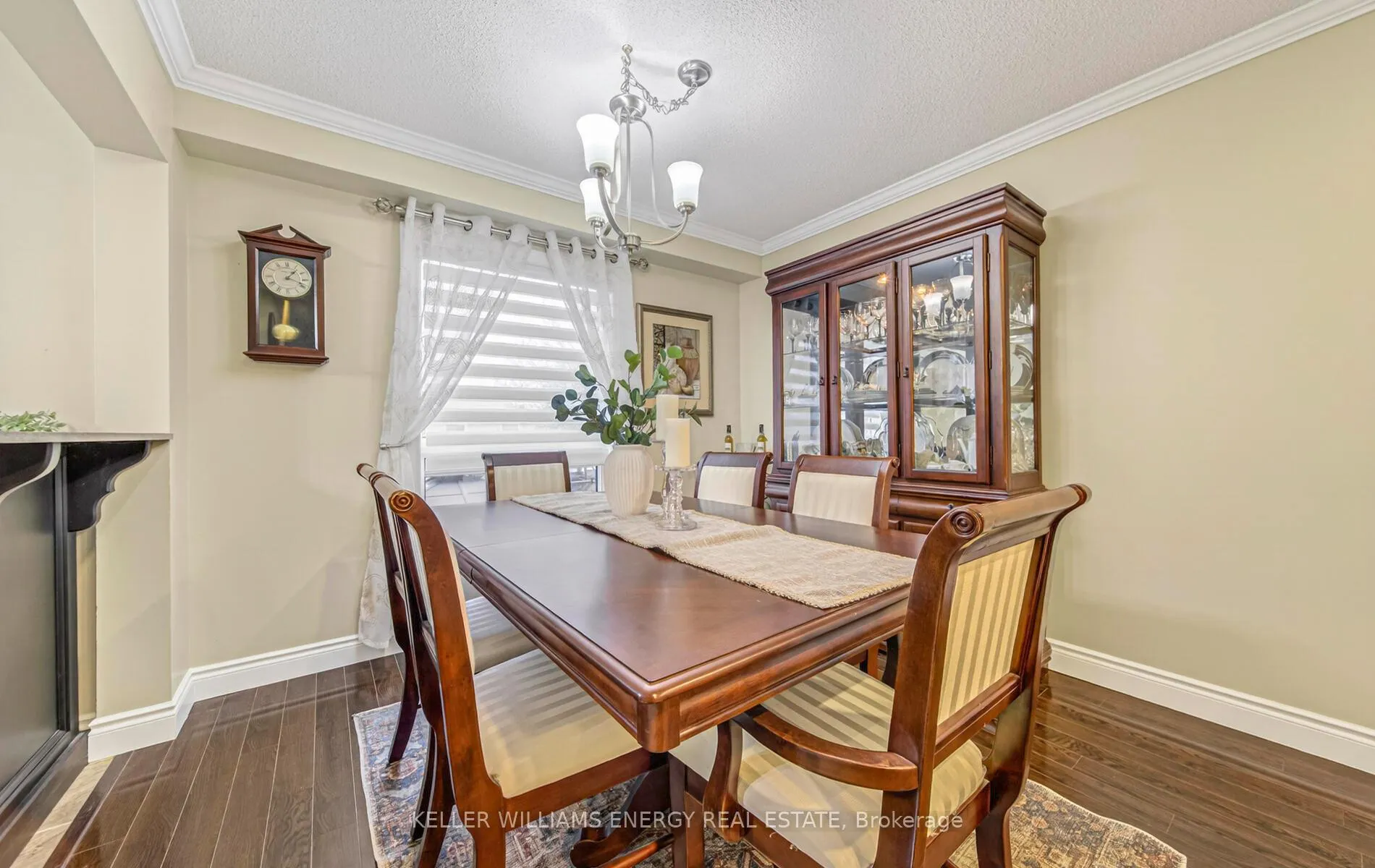 Photo 13 of 112 Champine Square, Clarington, Bowmanville — HOMEH