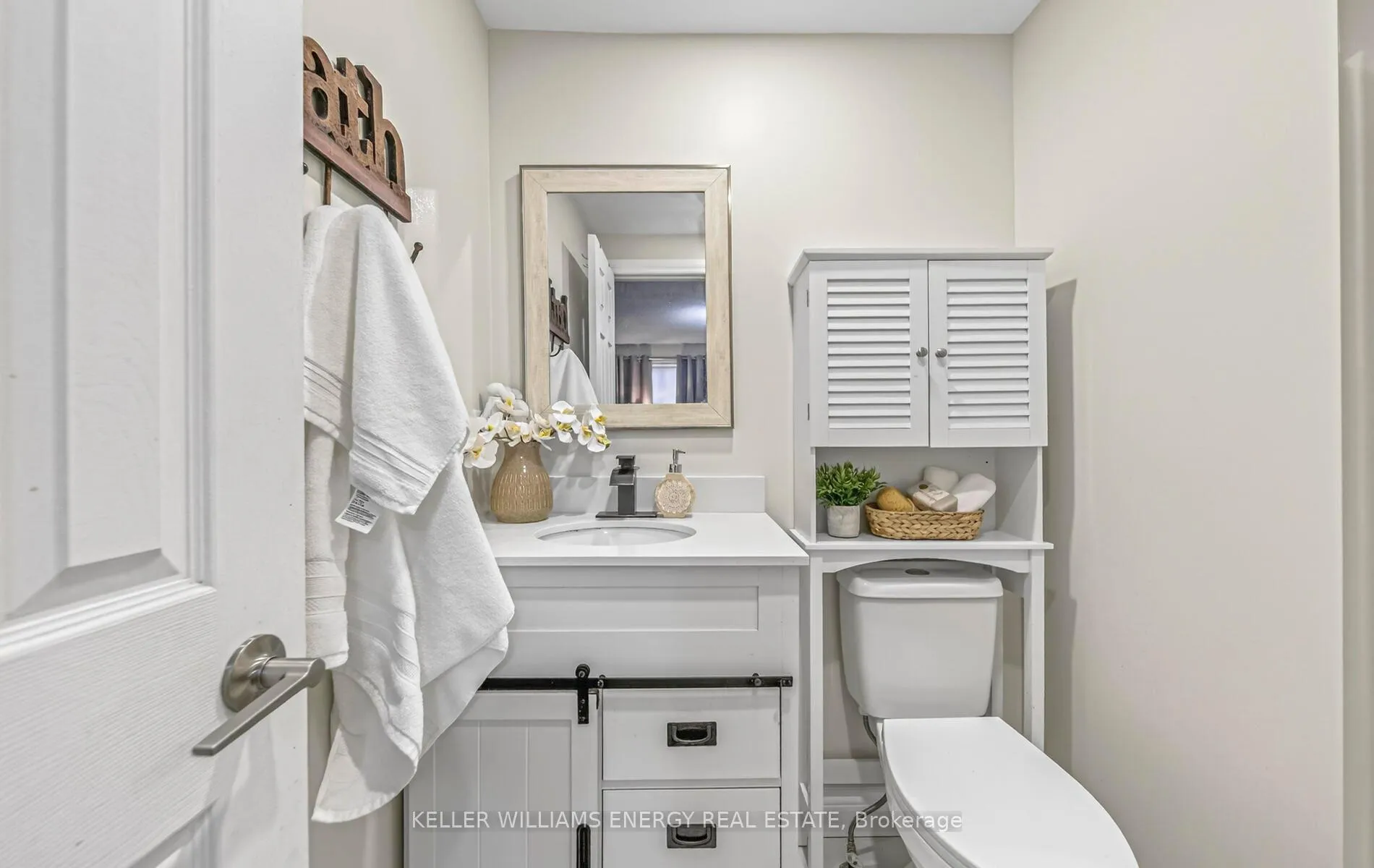 Photo 23 of 112 Champine Square, Clarington, Bowmanville — HOMEH