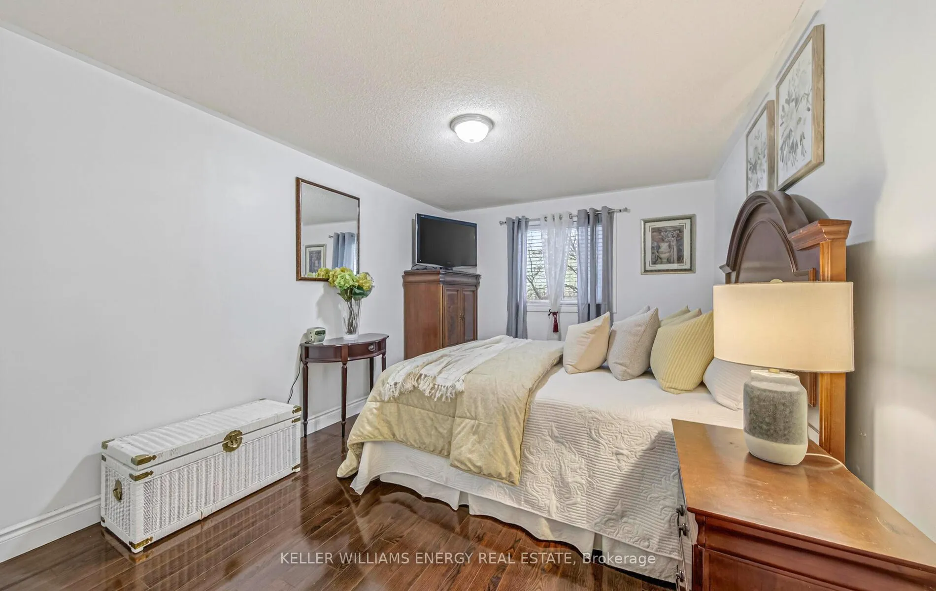 Photo 25 of 112 Champine Square, Clarington, Bowmanville — HOMEH