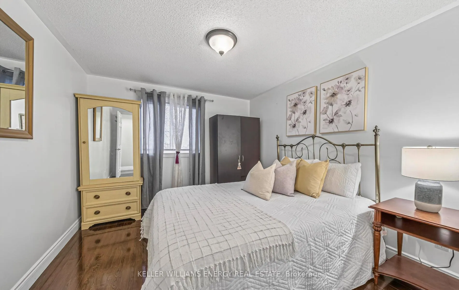 Photo 27 of 112 Champine Square, Clarington, Bowmanville — HOMEH