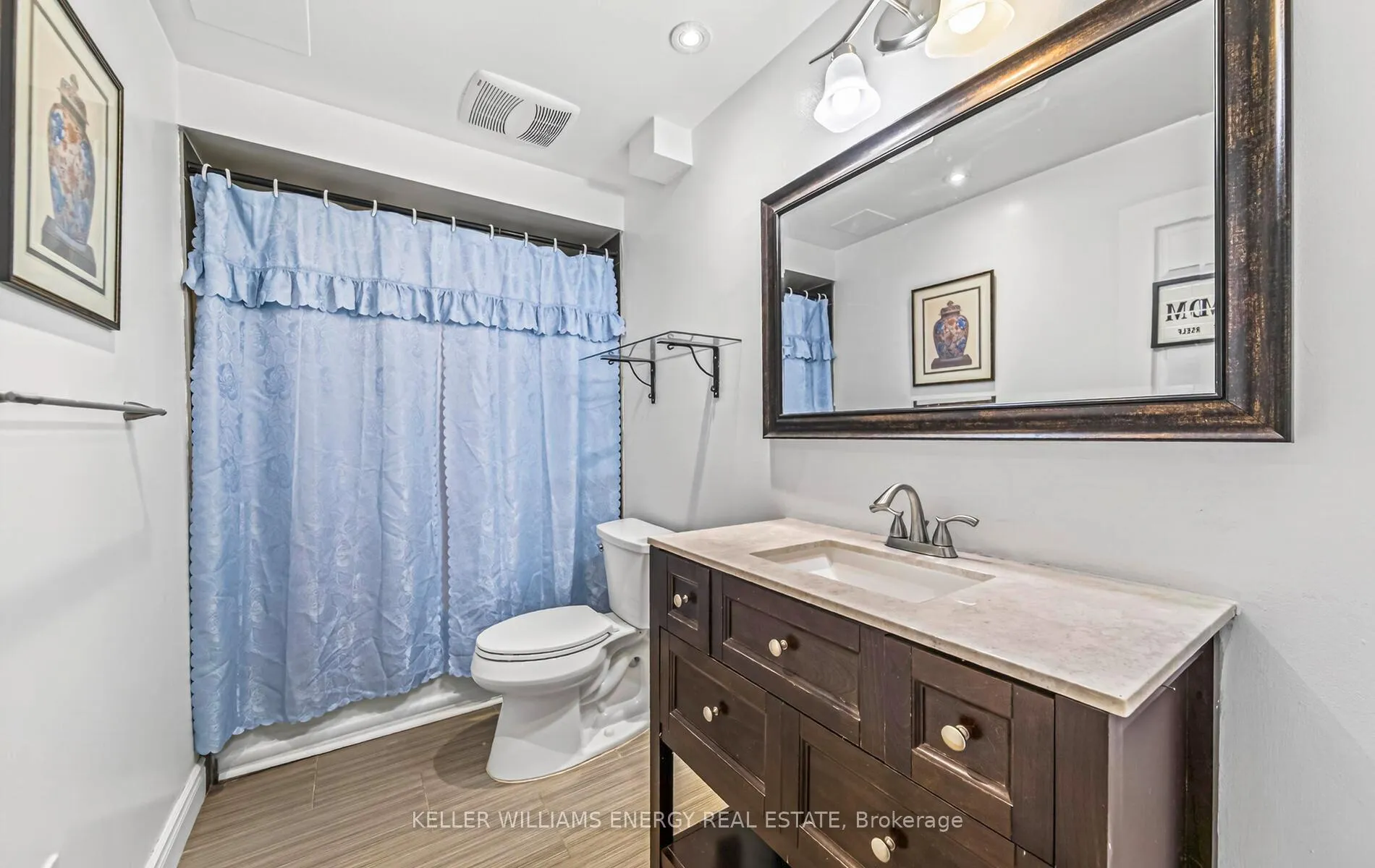 Photo 38 of 112 Champine Square, Clarington, Bowmanville — HOMEH