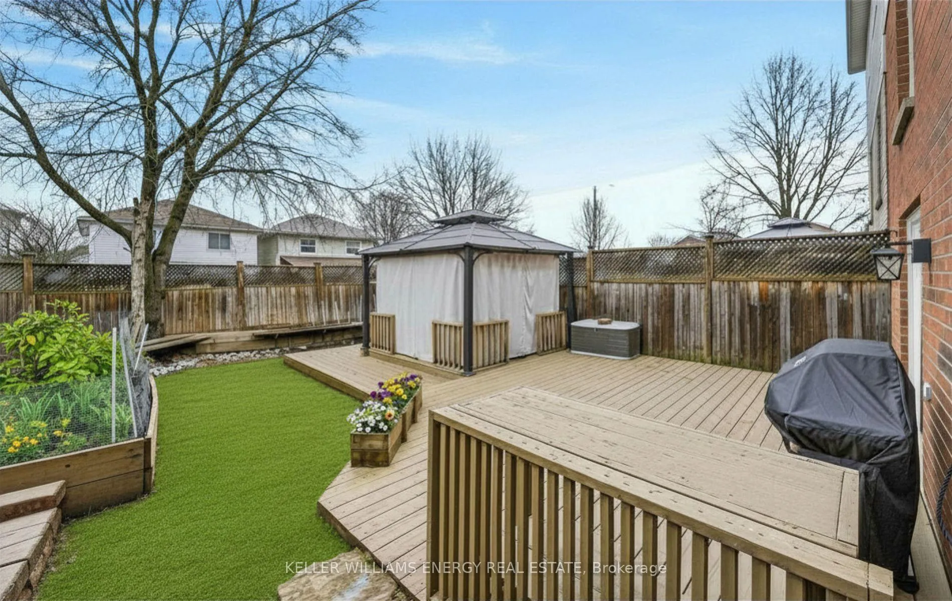 Photo 45 of 112 Champine Square, Clarington, Bowmanville — HOMEH