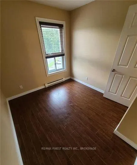 Photo 9 of Unit 404, 550 Talbot Place N, Gananoque — HOMEH