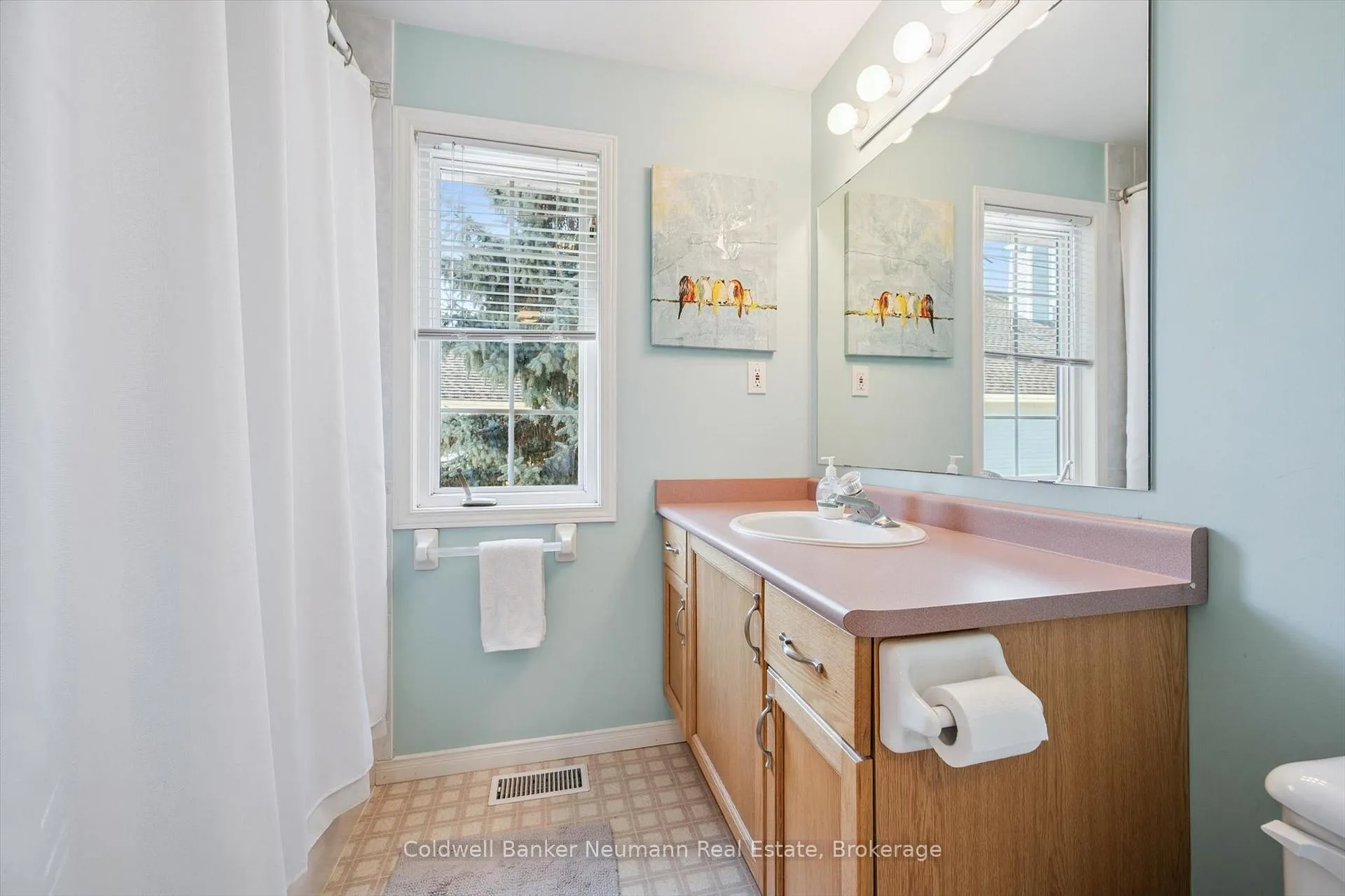 Photo 12 of Unit 47, 941 Gordon Street, Guelph, Kortright West — HOMEH