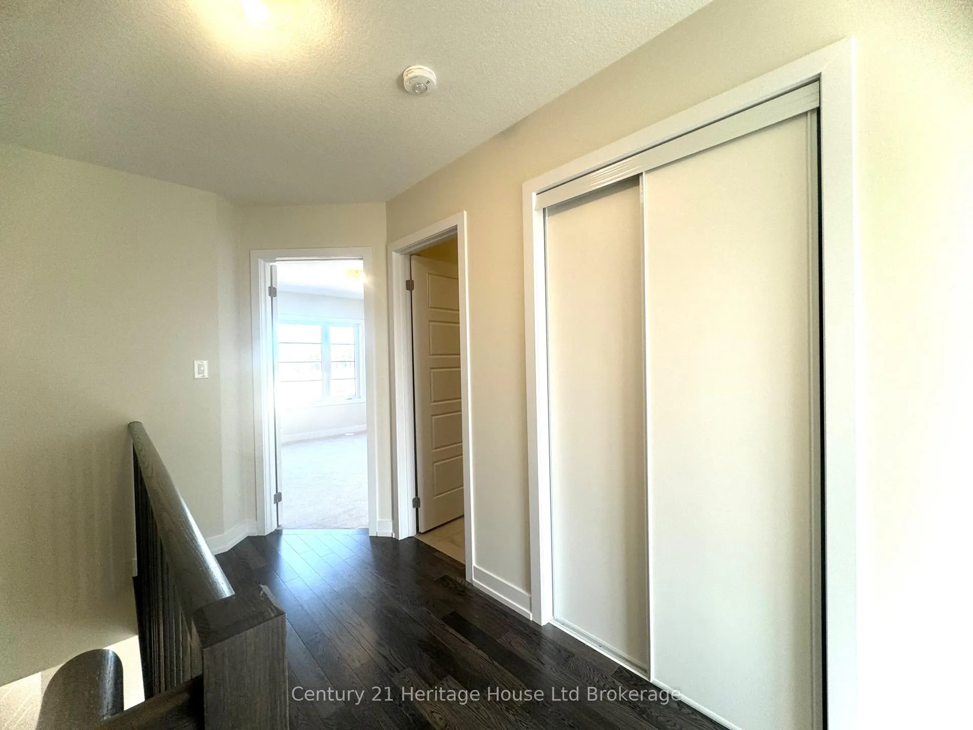 Photo 17 of 105 Melody Lane, Thorold, Hurricane/Merrittville — HOMEH