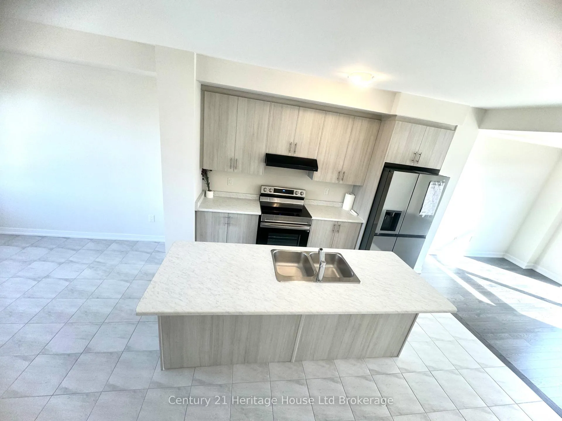 Photo 25 of 105 Melody Lane, Thorold, Hurricane/Merrittville — HOMEH