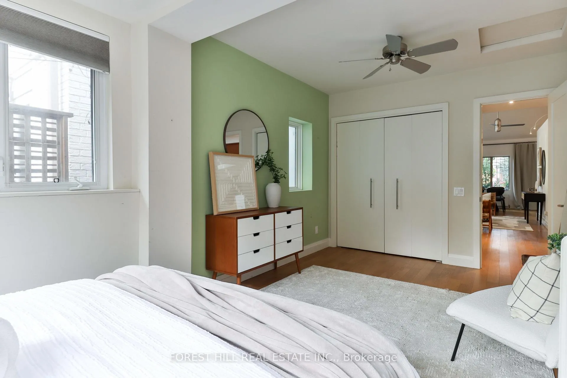 Photo 15 of 22 Whitewood Road, Toronto, Mount Pleasant East — HOMEH
