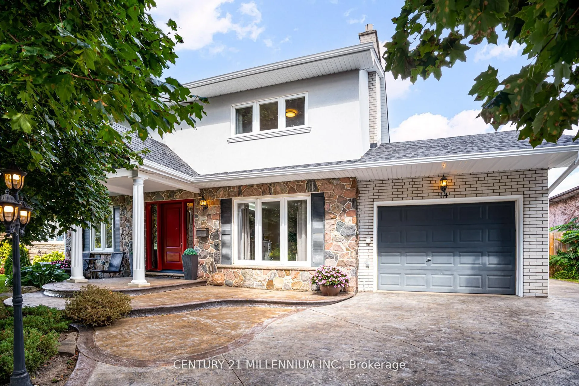 Photo 1 of 14 Greystone Crescent, Brampton, Brampton South — HOMEH