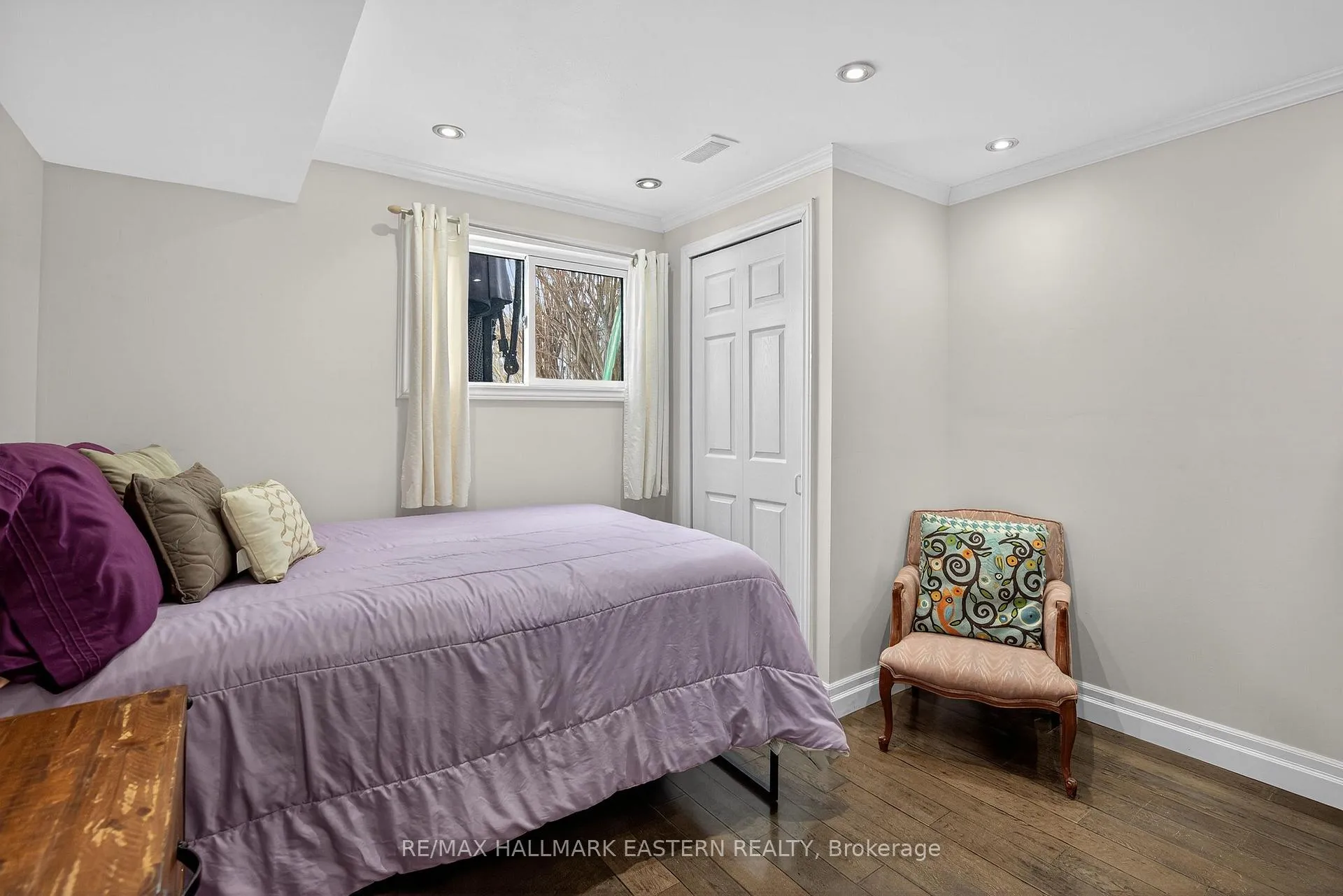 Photo 19 of 488 Crystal Drive, Peterborough, Ashburnham Ward 4 — HOMEH