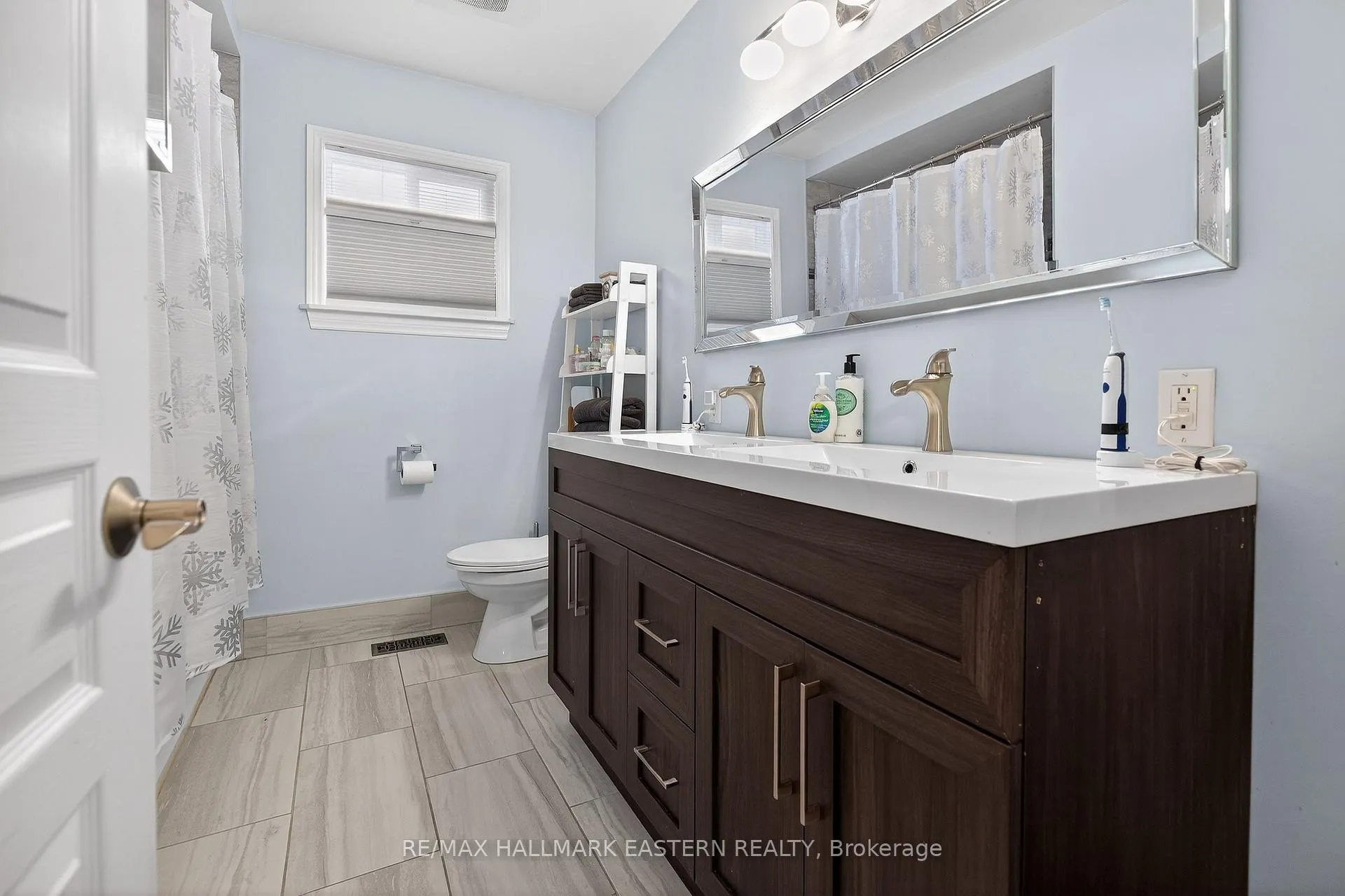 Photo 21 of 488 Crystal Drive, Peterborough, Ashburnham Ward 4 — HOMEH