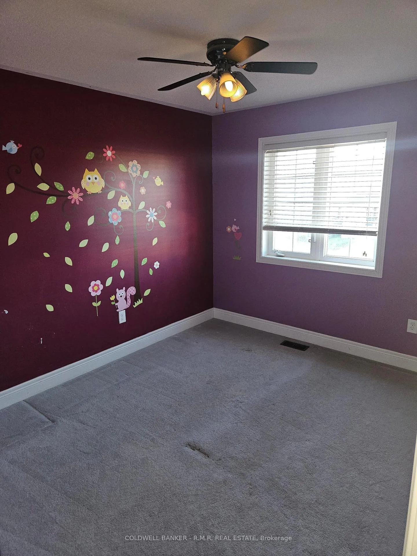 Photo 8 of 85 Dewell Crescent, Clarington, Courtice — HOMEH