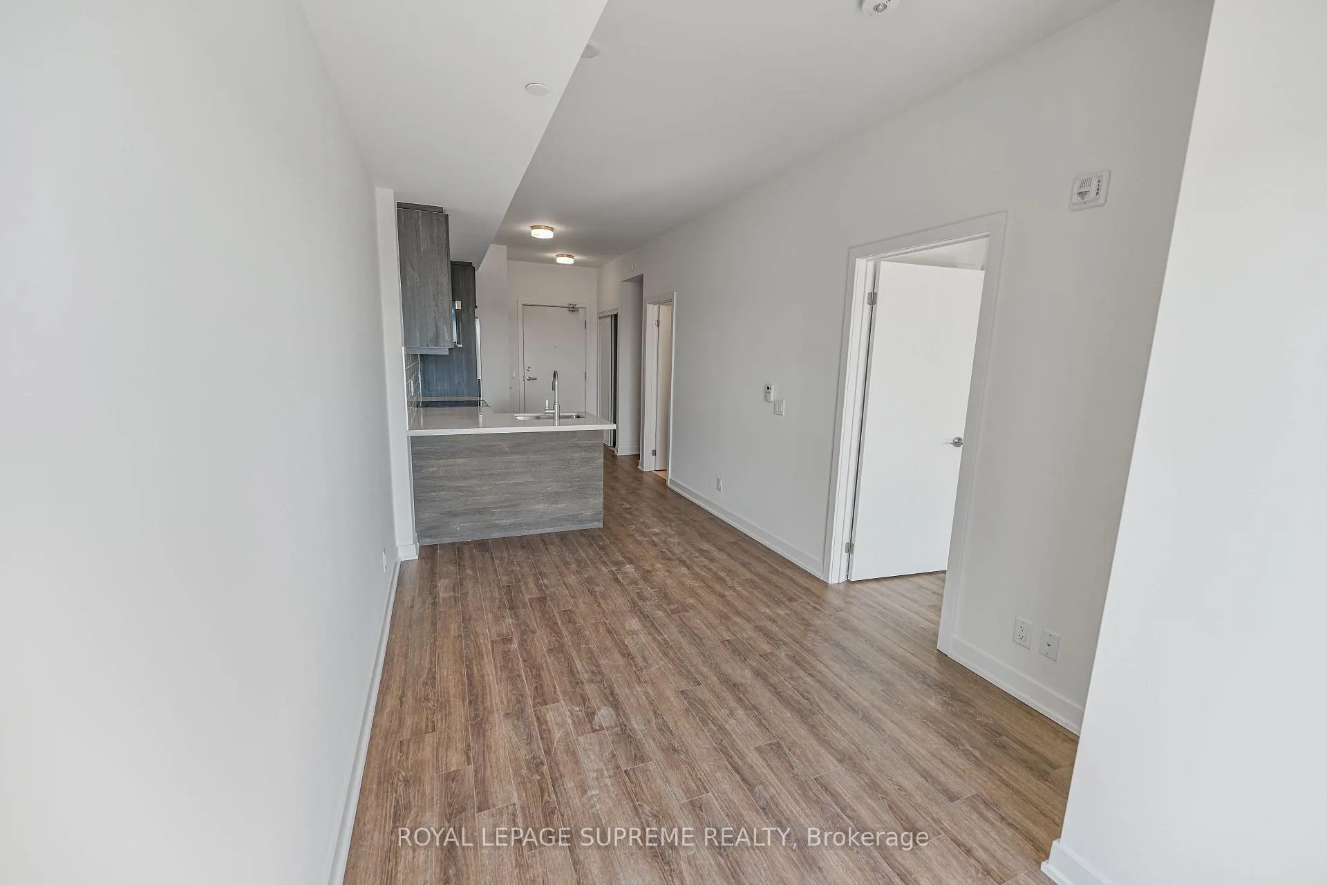 Photo 4 of Unit 1020, 51 Clarington Boulevard, Clarington, Bowmanville — HOMEH