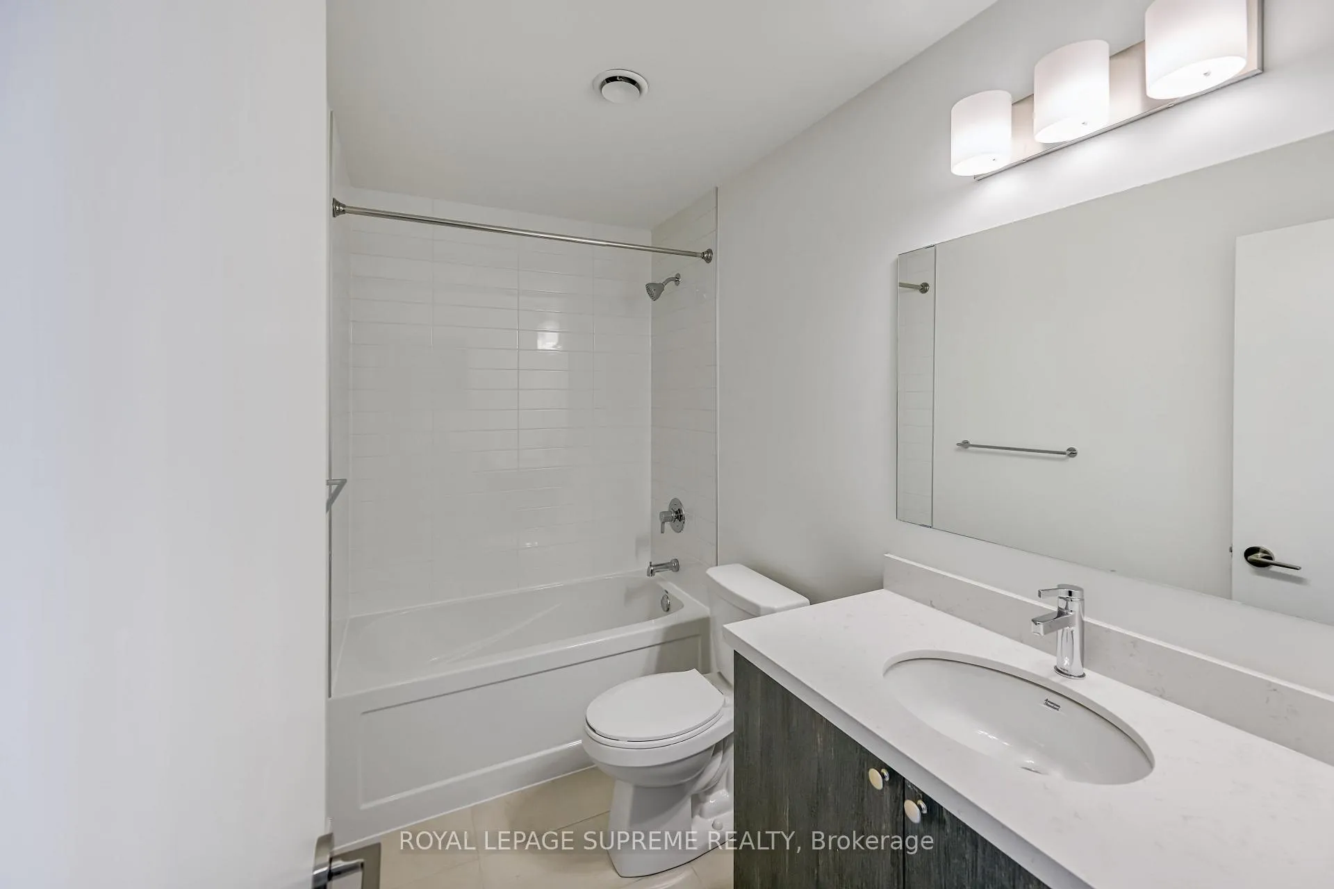 Photo 9 of Unit 1020, 51 Clarington Boulevard, Clarington, Bowmanville — HOMEH