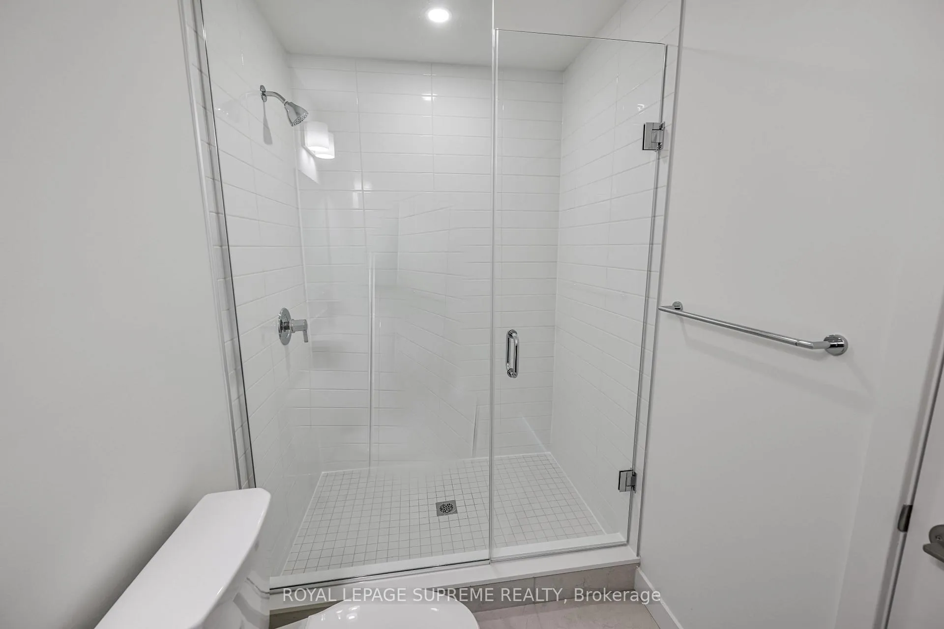 Photo 20 of Unit 1020, 51 Clarington Boulevard, Clarington, Bowmanville — HOMEH