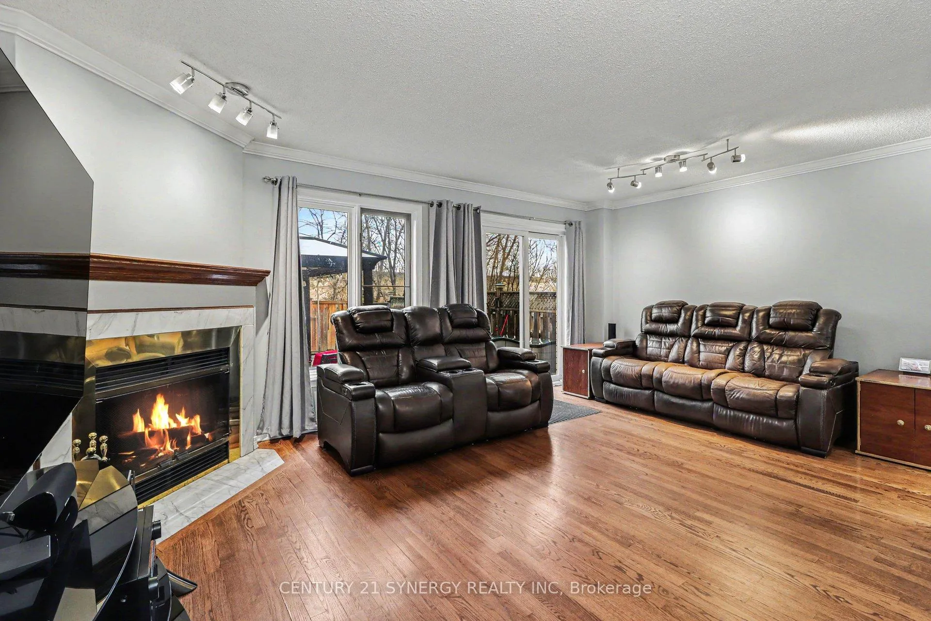 Photo 5 of 41 Hunterswood Crescent, Ottawa, Hunt Club Park — HOMEH