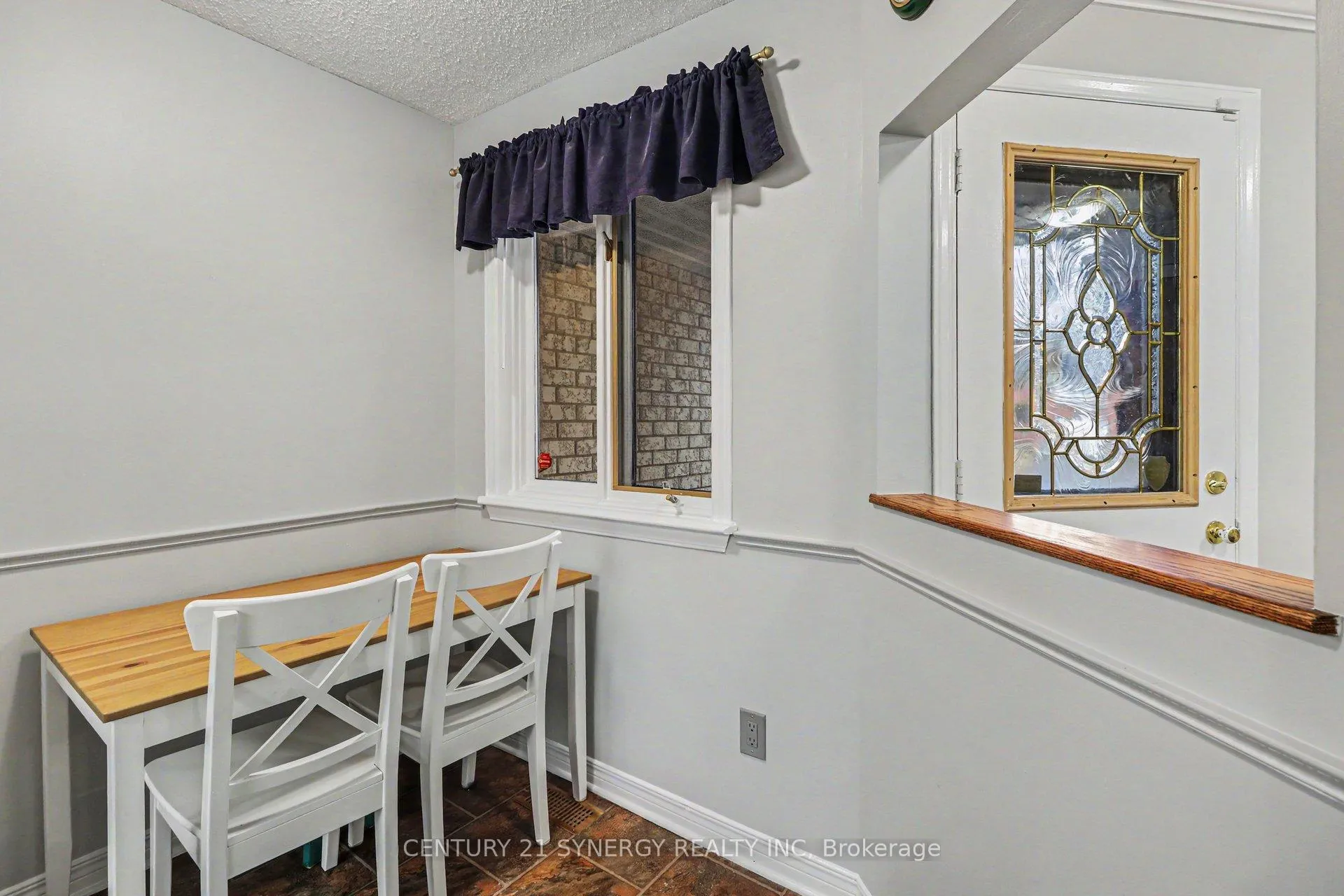 Photo 10 of 41 Hunterswood Crescent, Ottawa, Hunt Club Park — HOMEH