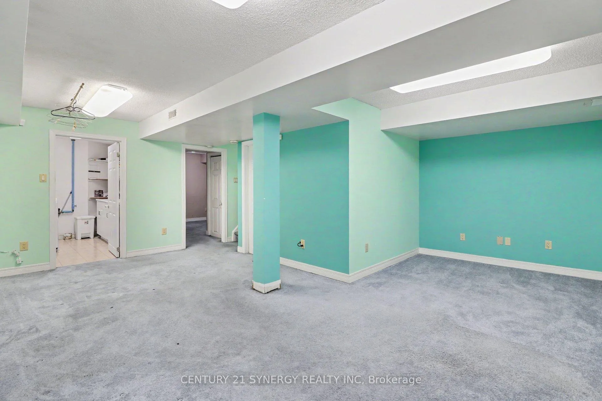 Photo 27 of 41 Hunterswood Crescent, Ottawa, Hunt Club Park — HOMEH