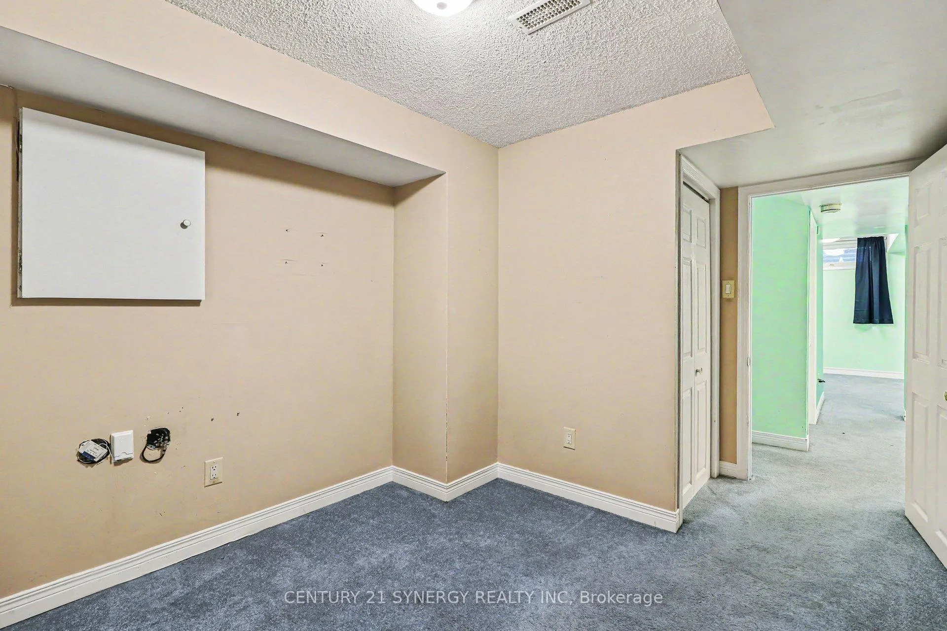 Photo 30 of 41 Hunterswood Crescent, Ottawa, Hunt Club Park — HOMEH