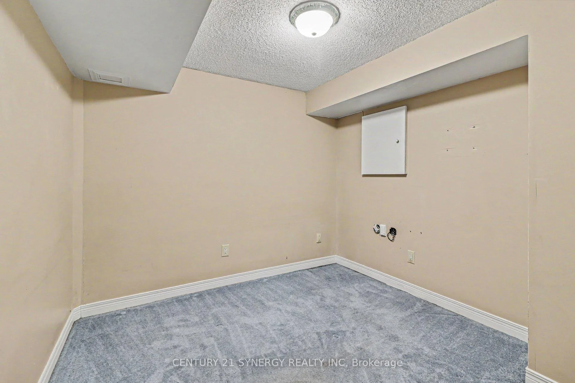 Photo 31 of 41 Hunterswood Crescent, Ottawa, Hunt Club Park — HOMEH