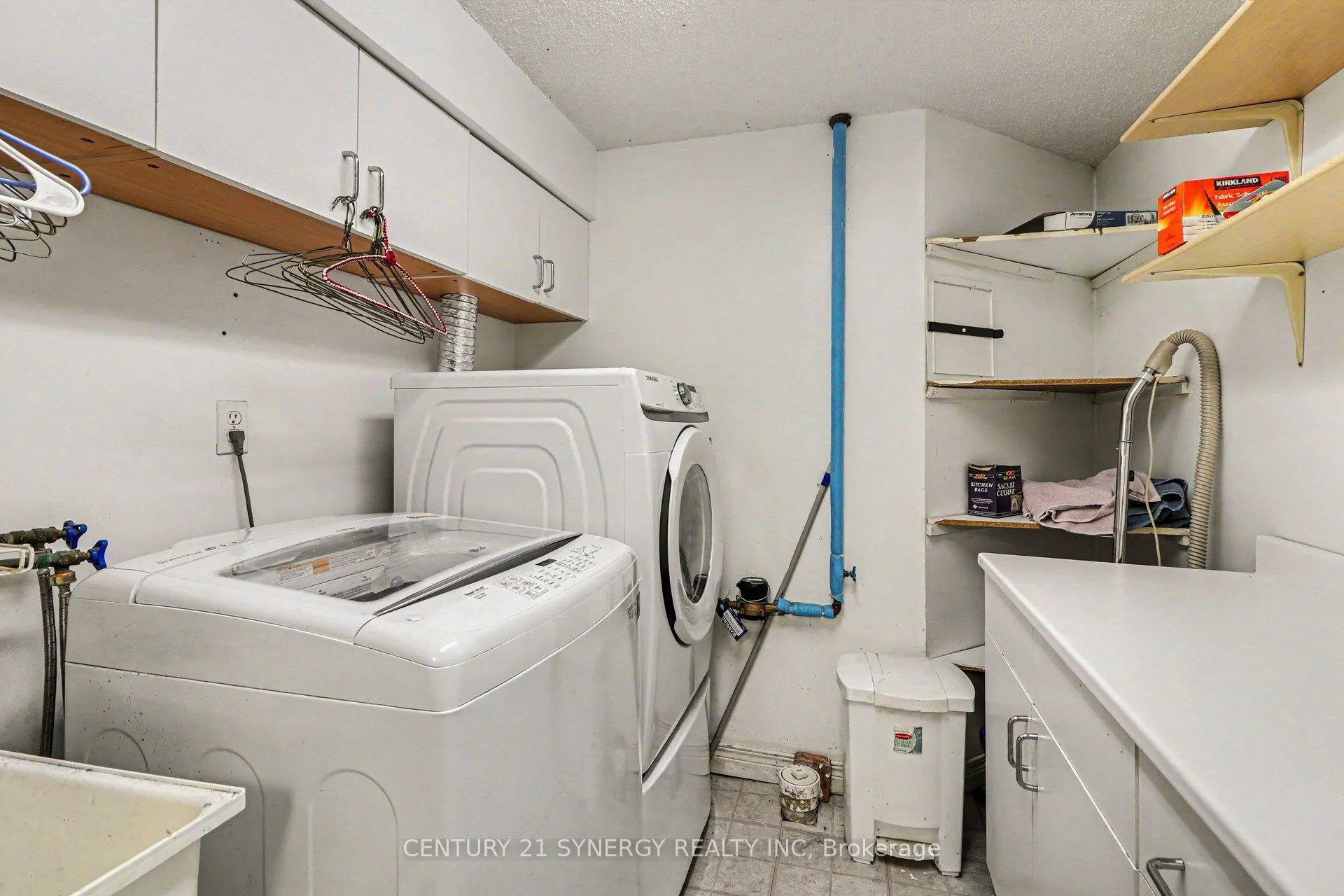Photo 32 of 41 Hunterswood Crescent, Ottawa, Hunt Club Park — HOMEH