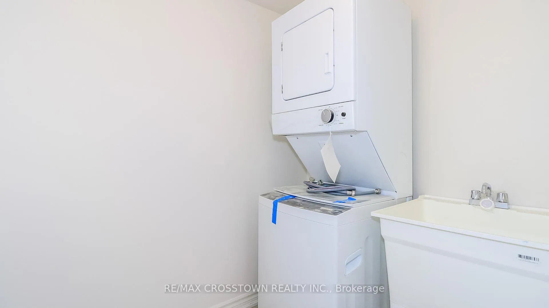 Photo 7 of Unit (Unit 6), 1227 Corm Street, Innisfil, Alcona — HOMEH